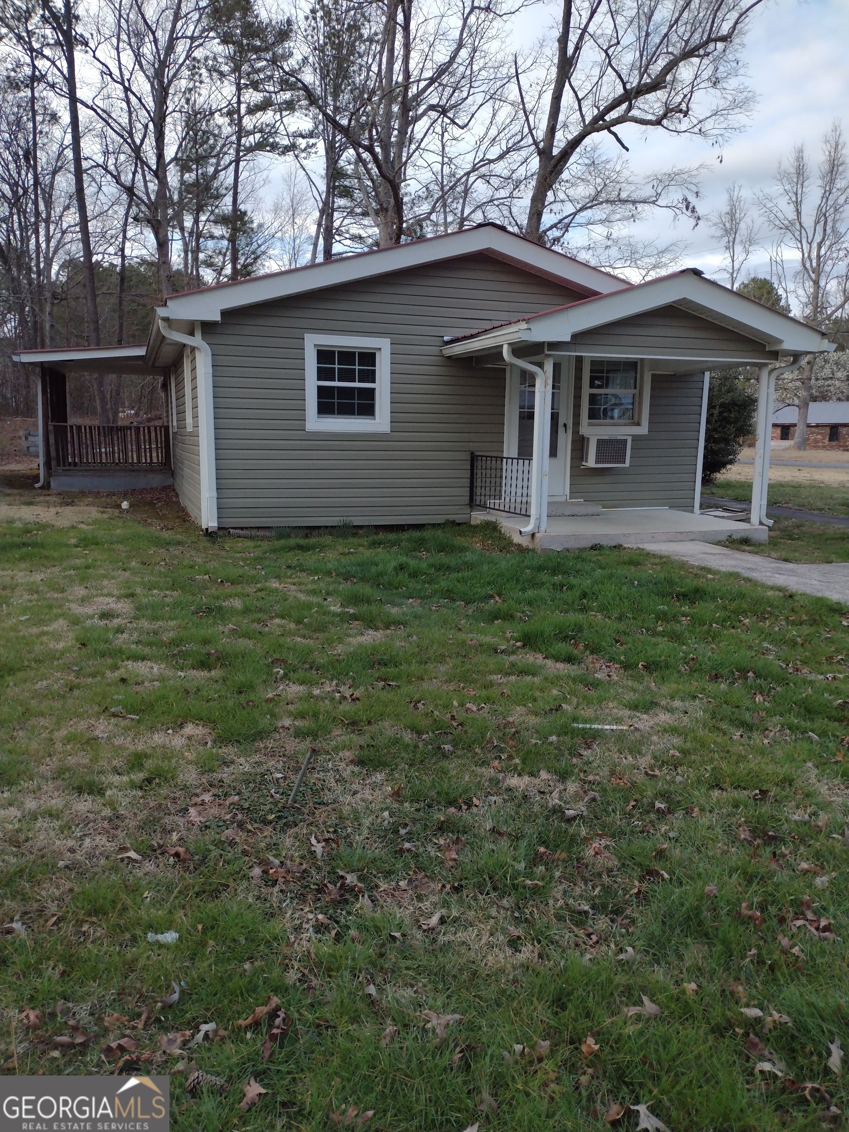 1113 New Rosedale Road Ne Property Photo