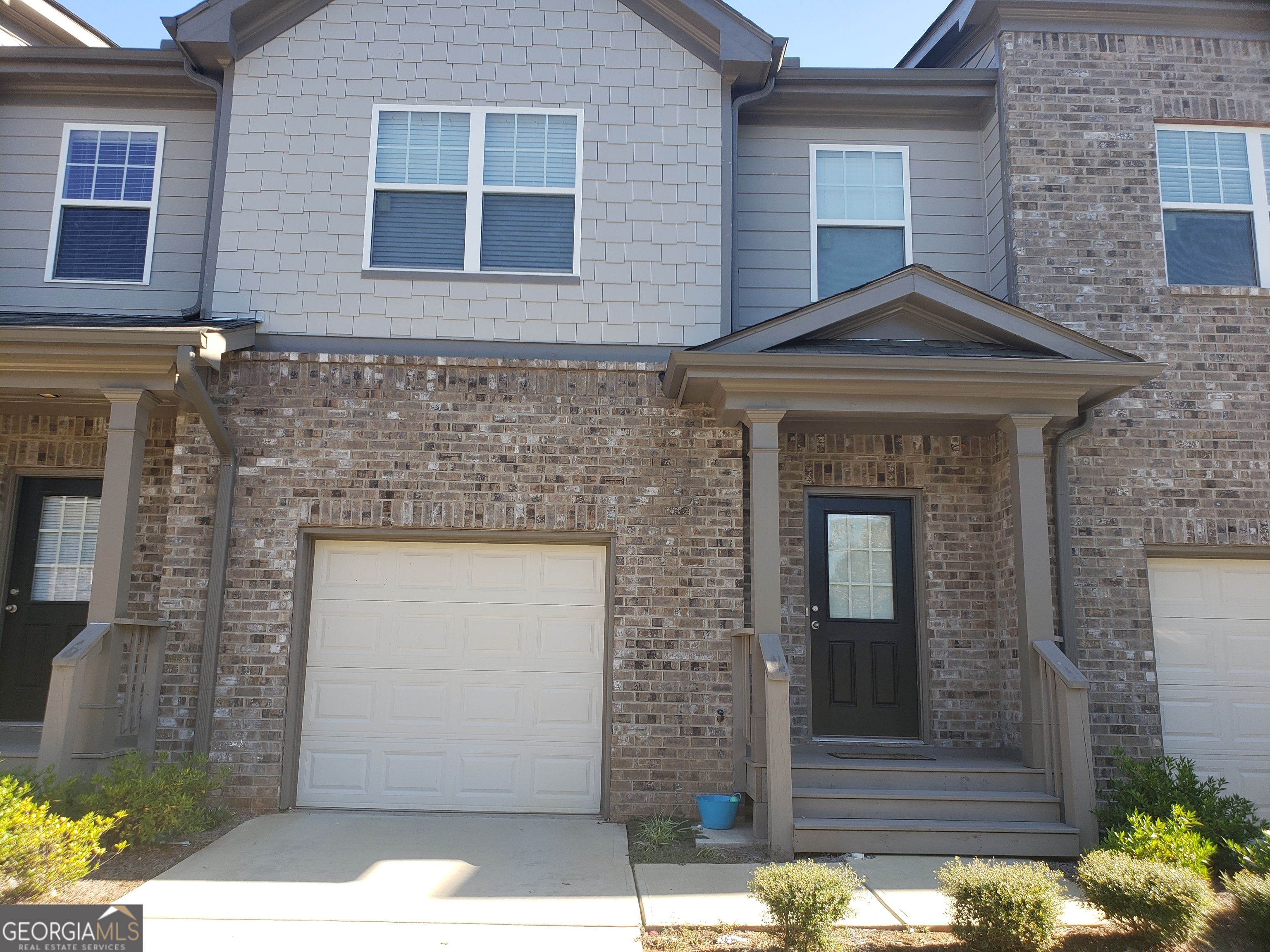 2745 Daybreak Court Property Photo