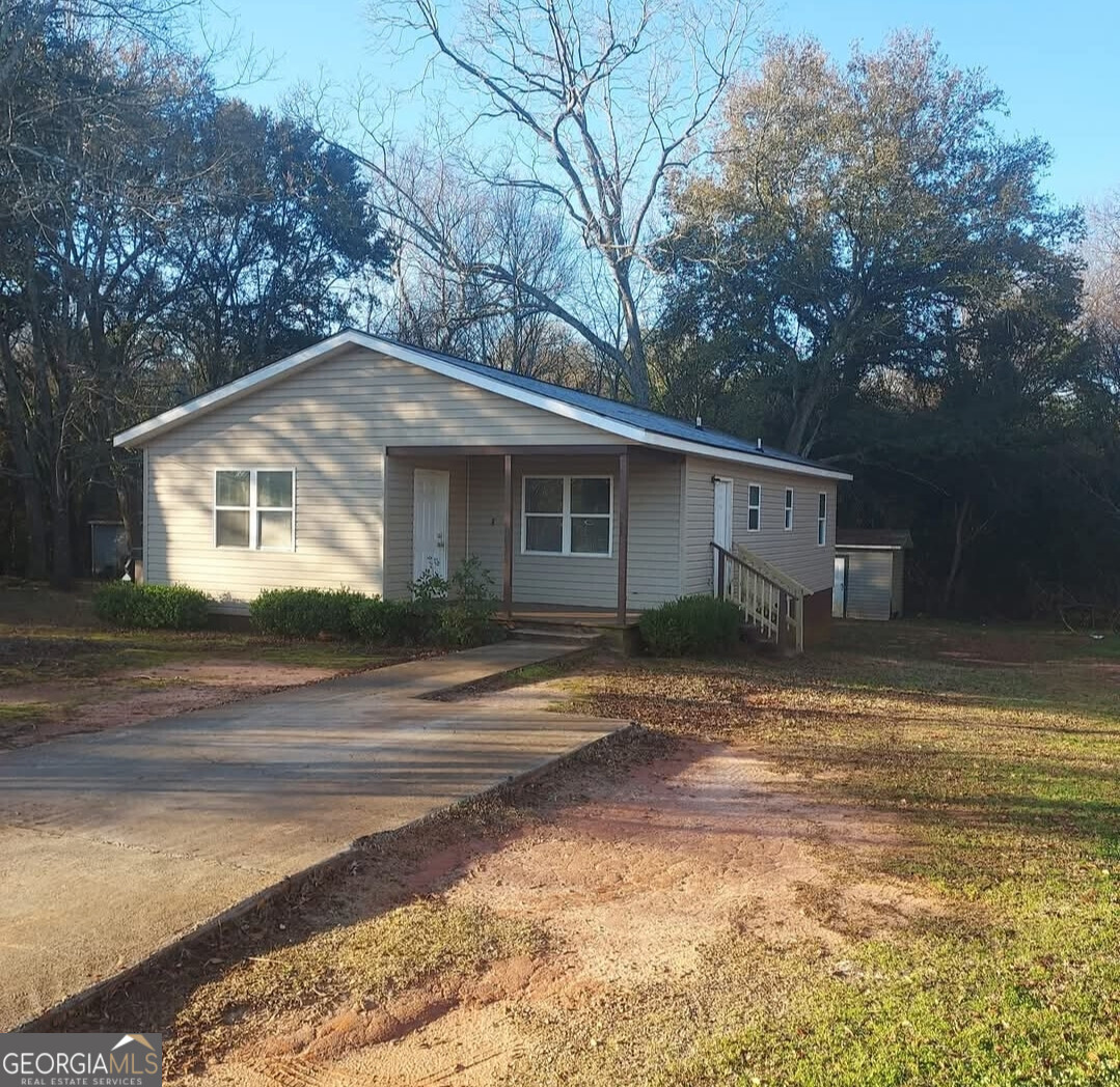 106 Tom Hall Circle Property Photo