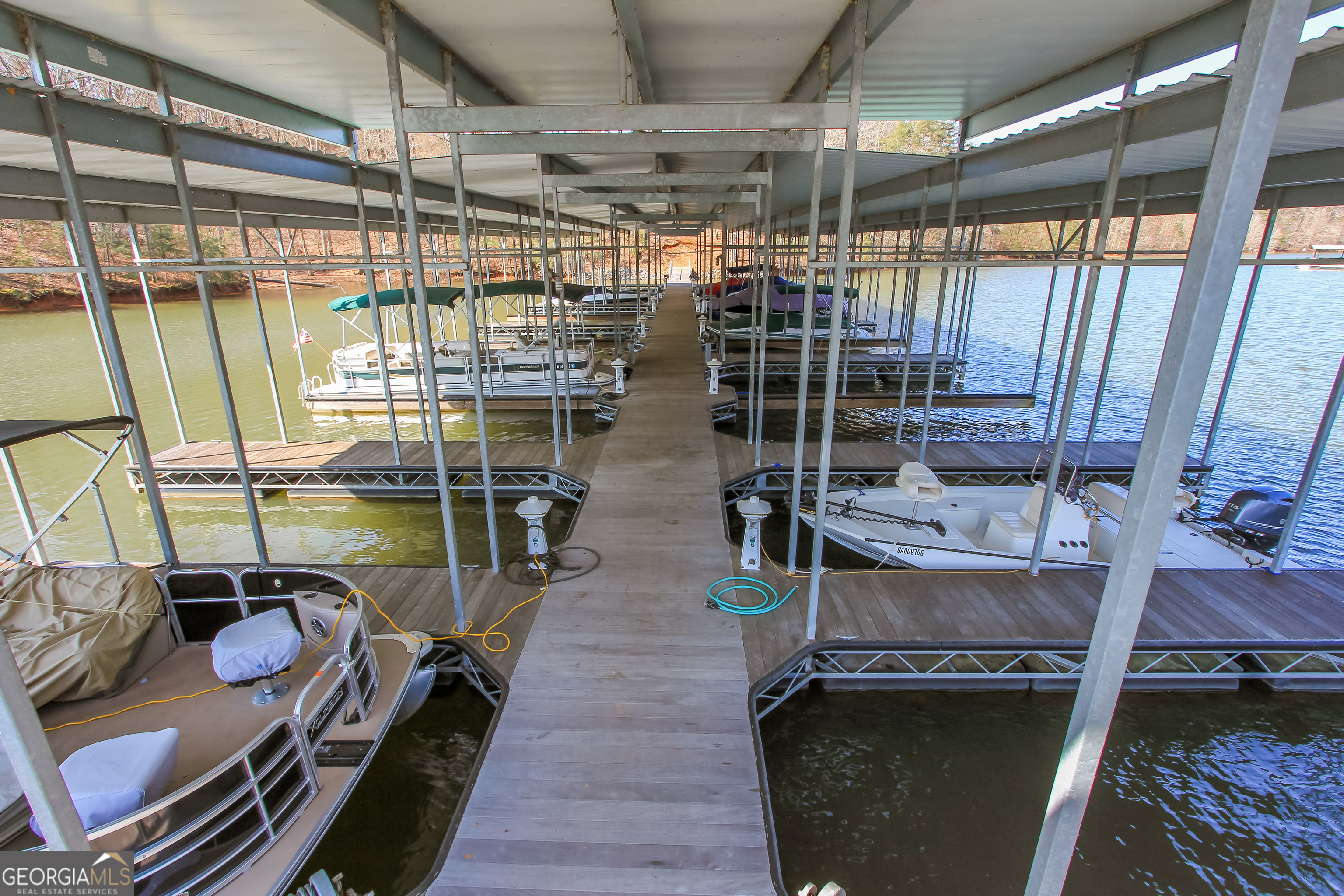 3443 Dockside Shores Drive Property Photo 2