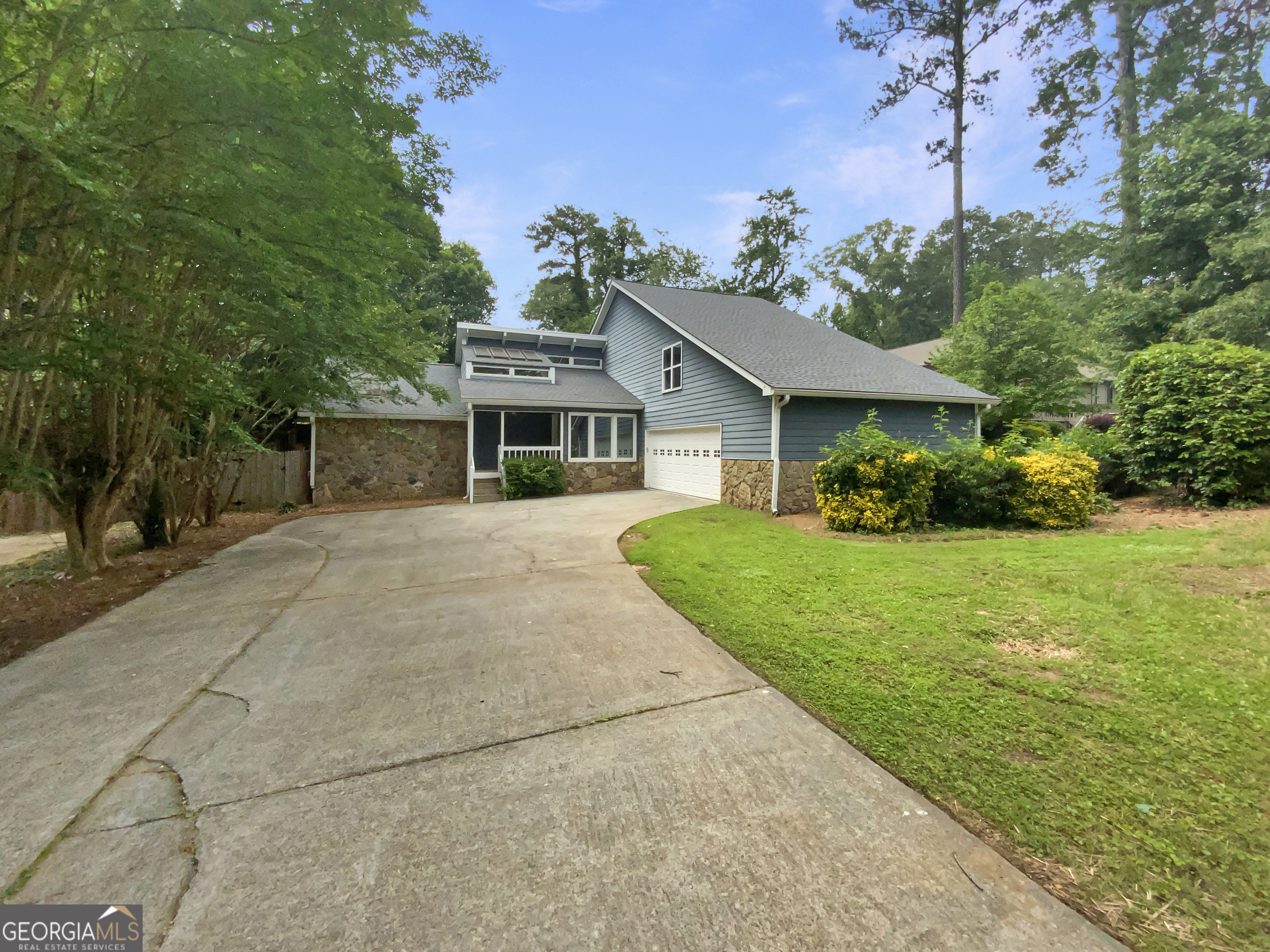 2781 Interlaken Drive Property Photo 1