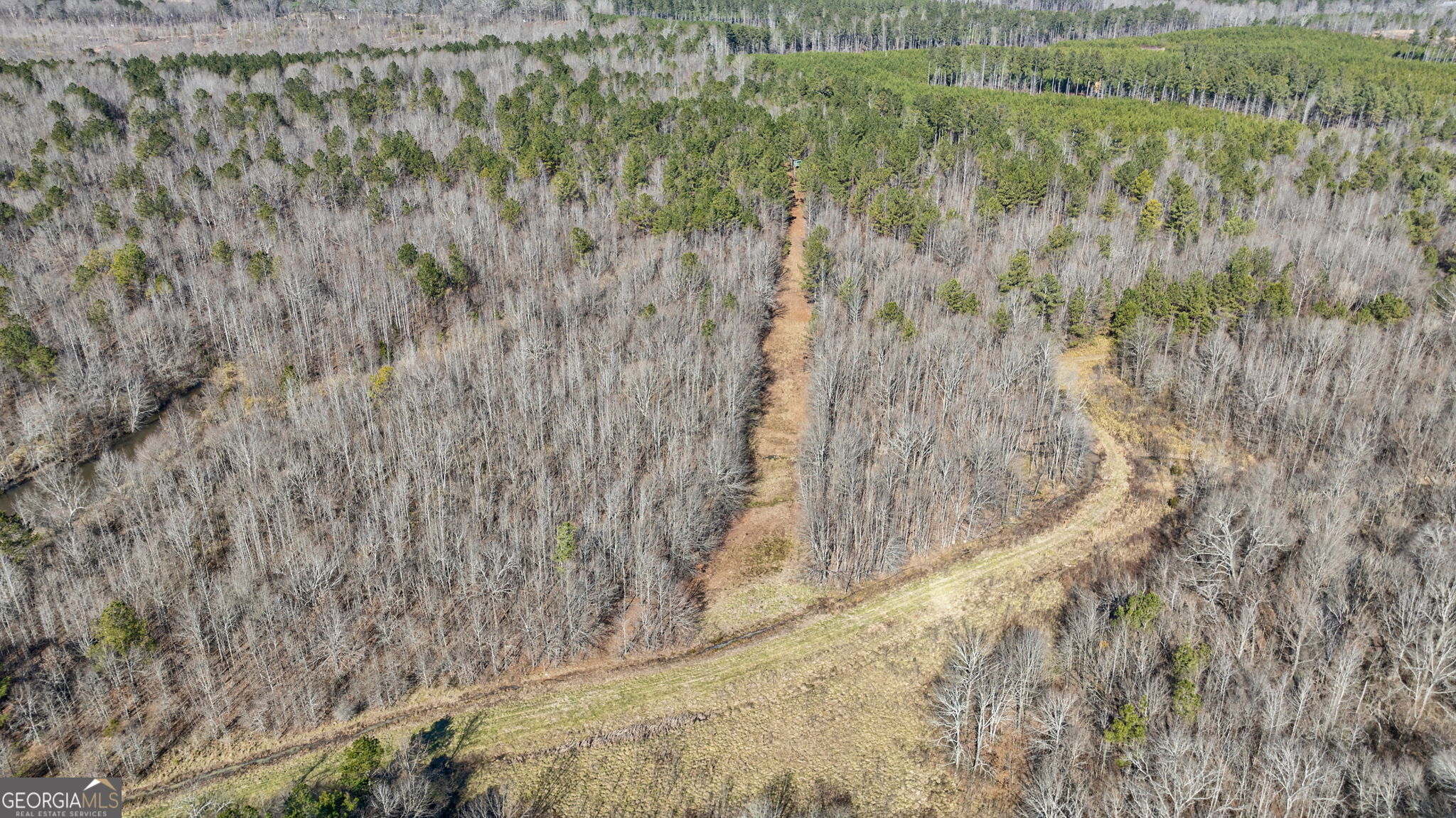 1553 Washington Road Property Photo 8
