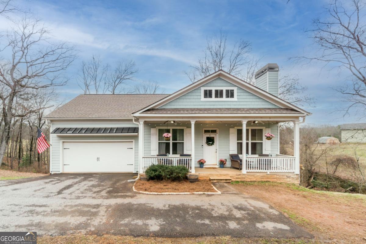 805 Ben Higgins Road Property Photo 1