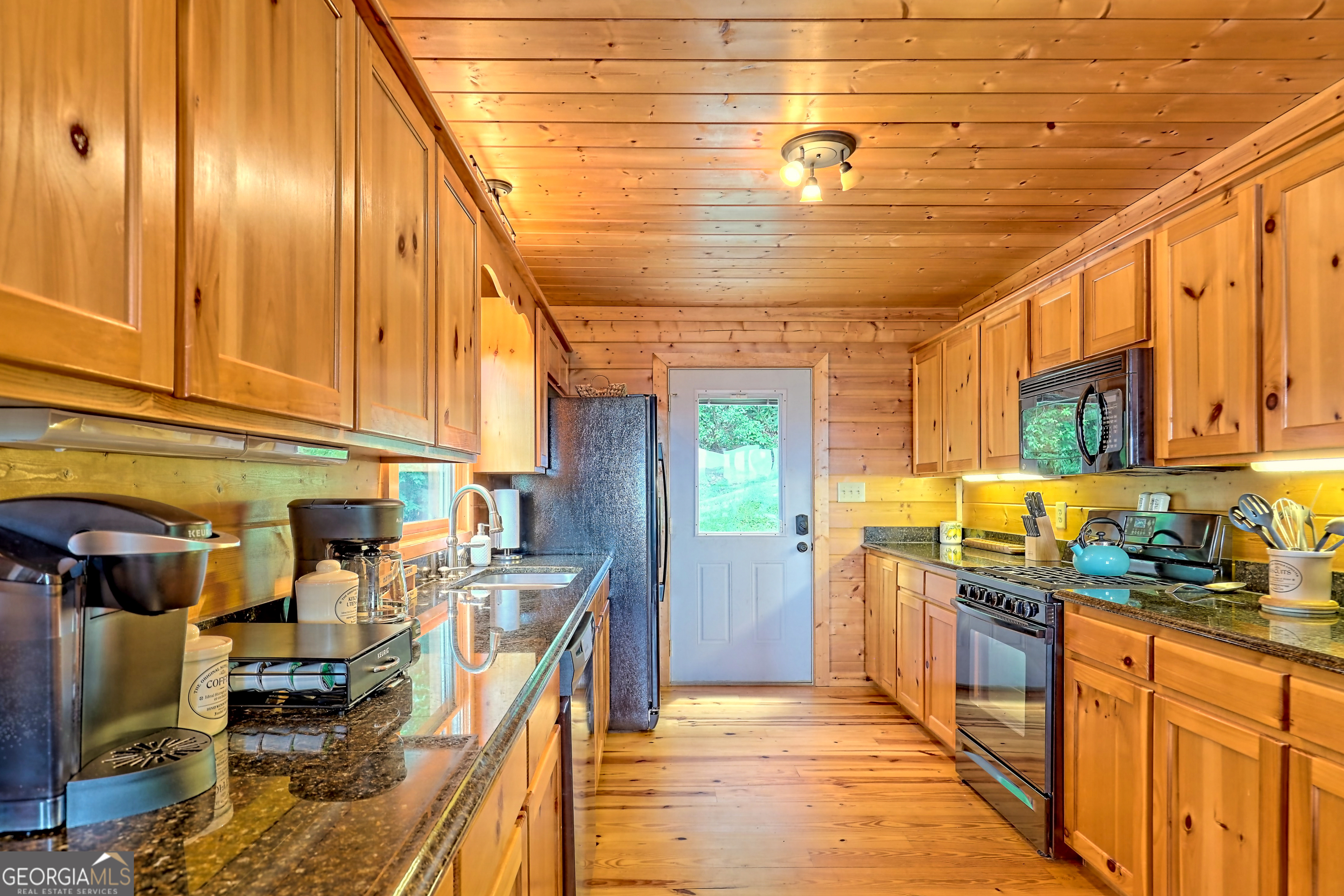 672 Screamer Drive Property Photo 42