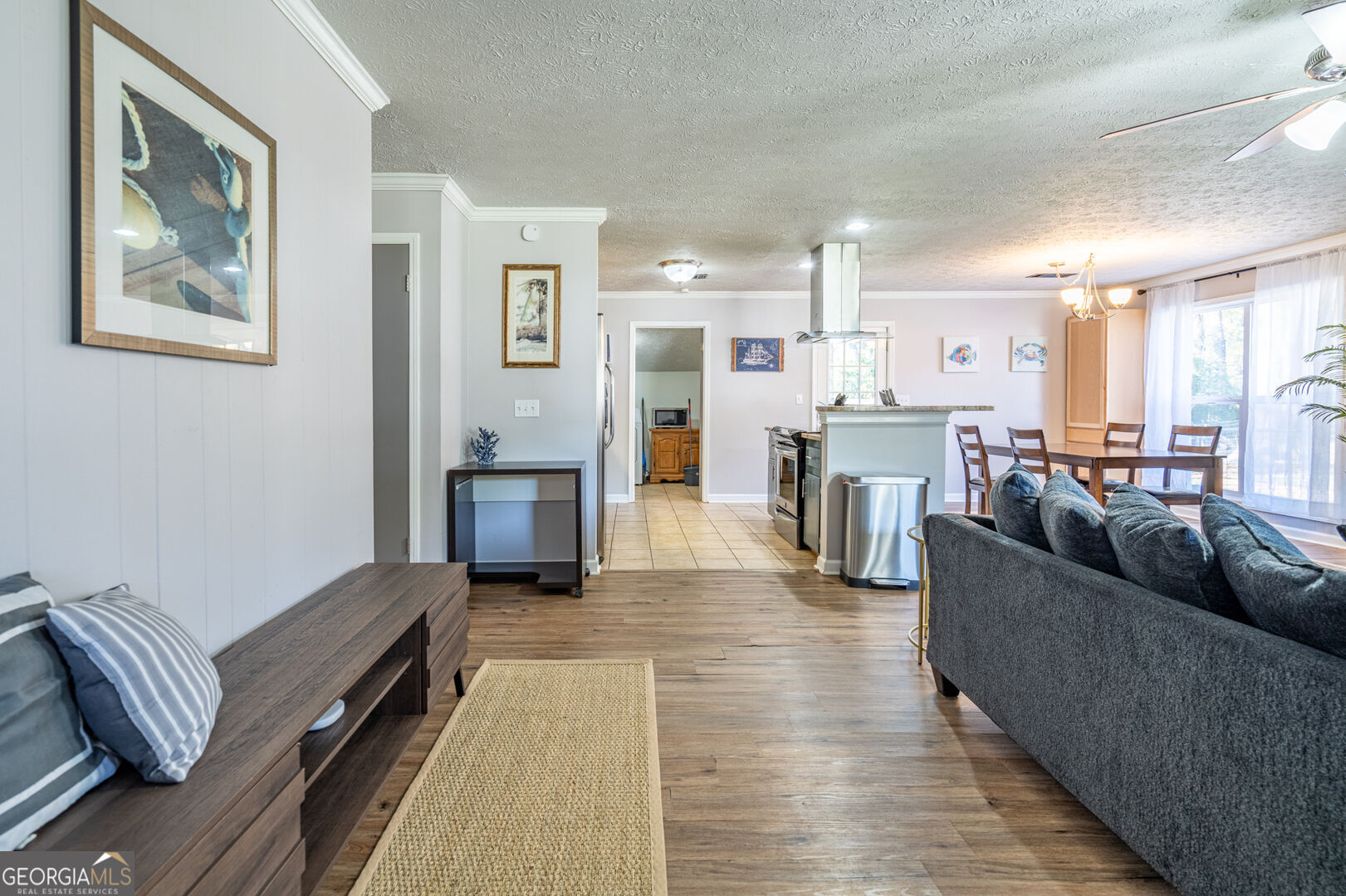 4375 Park Street Property Photo 5