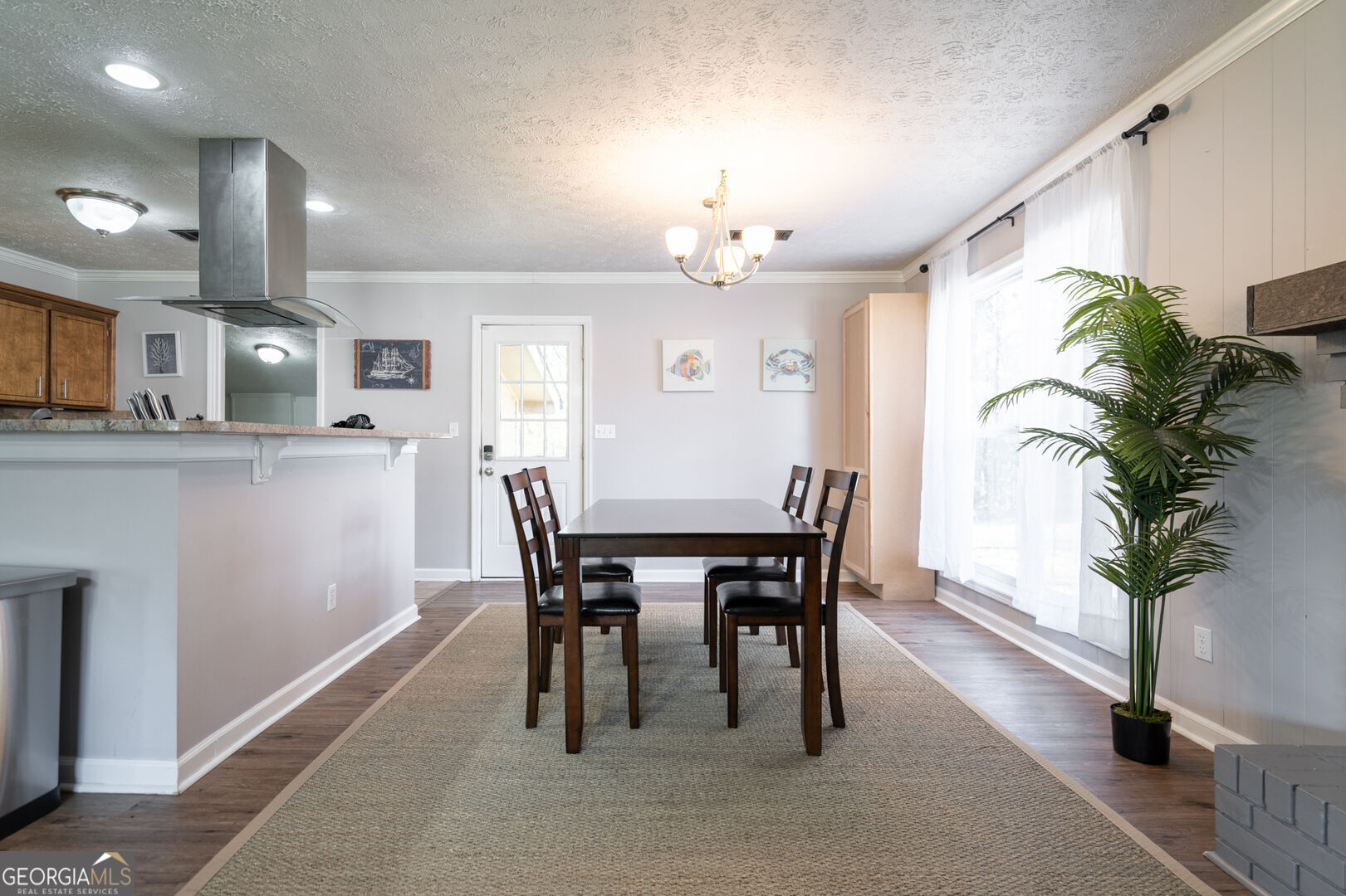 4375 Park Street Property Photo 9