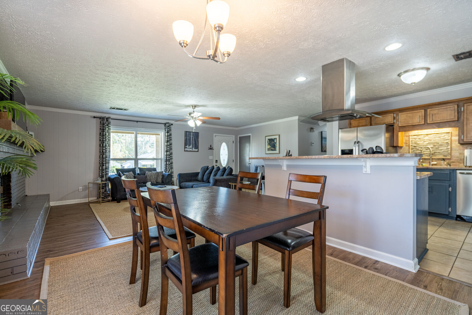 4375 Park Street Property Photo 10