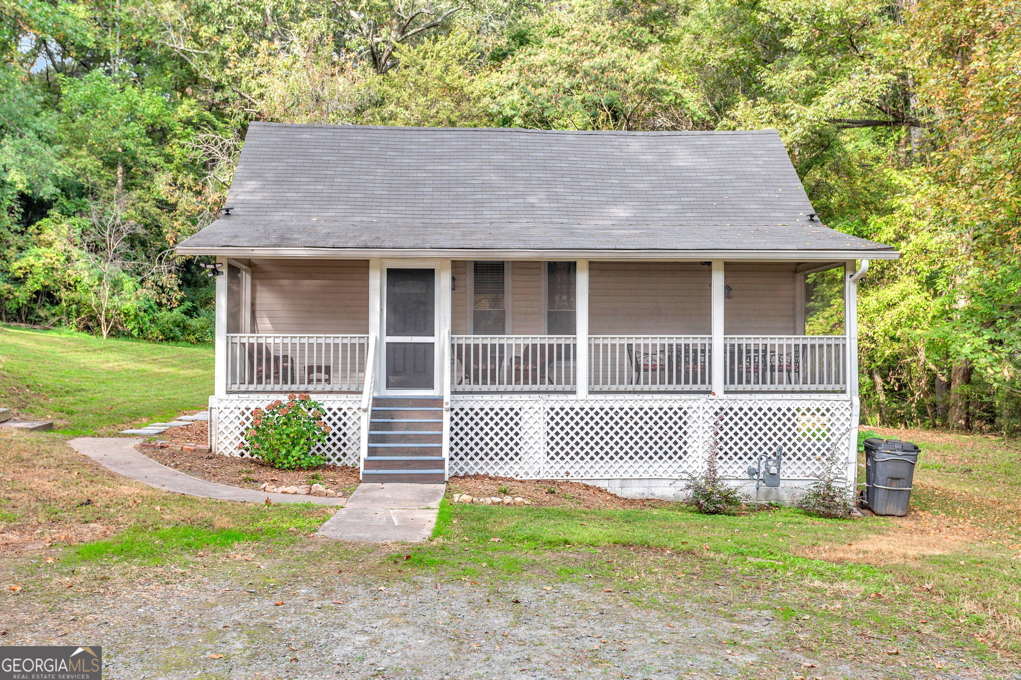 4481 Mclain Circle Property Photo 2