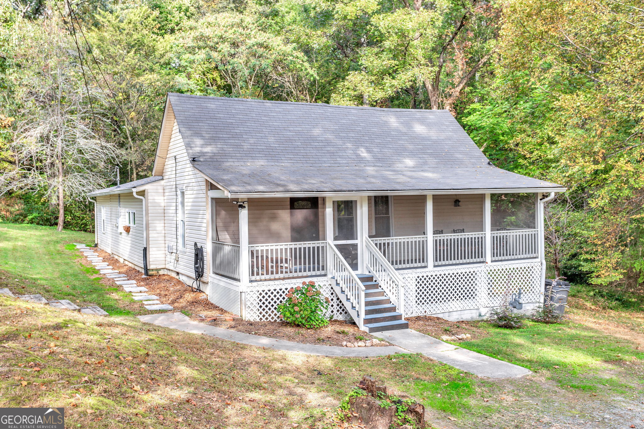 4481 Mclain Circle Property Photo 6