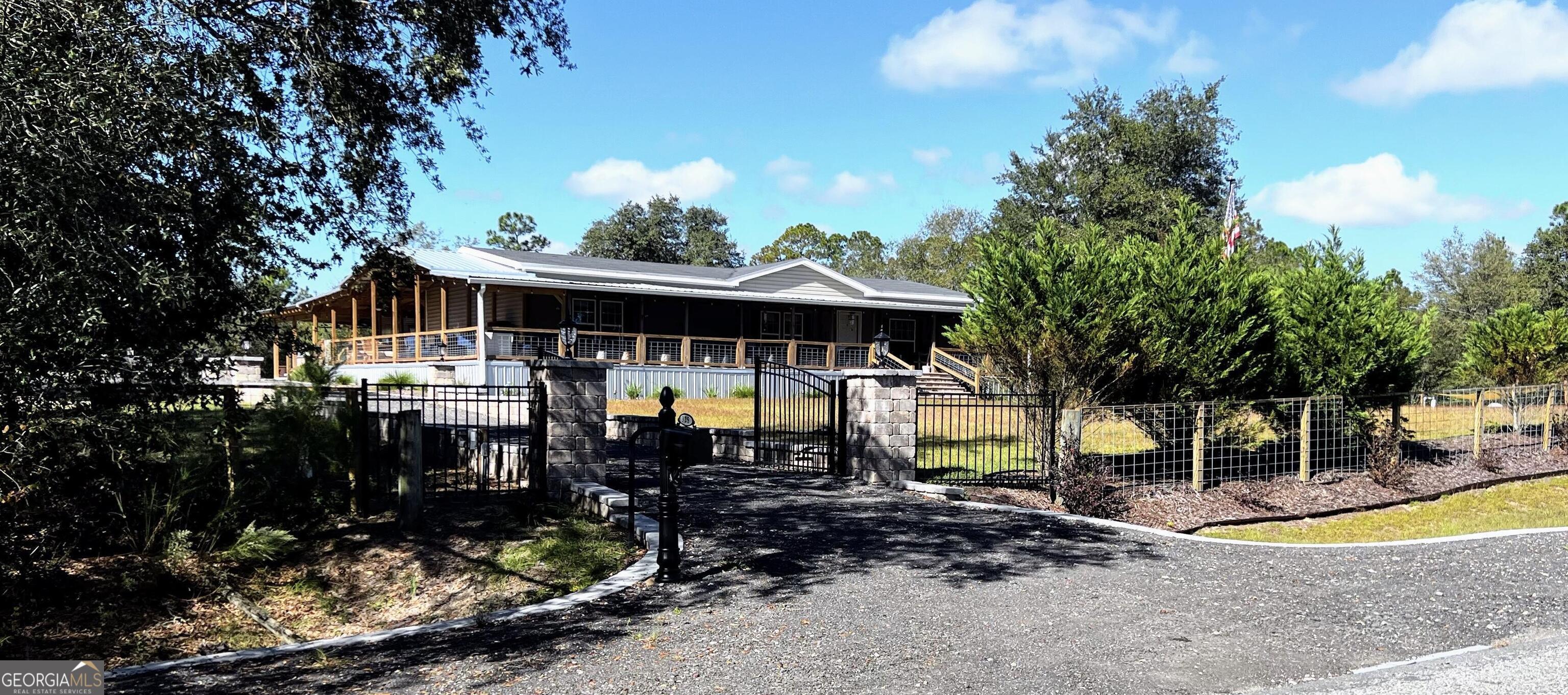 325 Forks Road