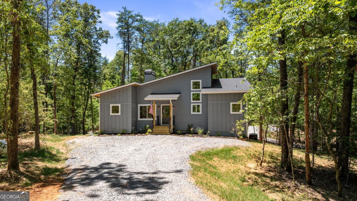 1001 Sunset Road Property Photo