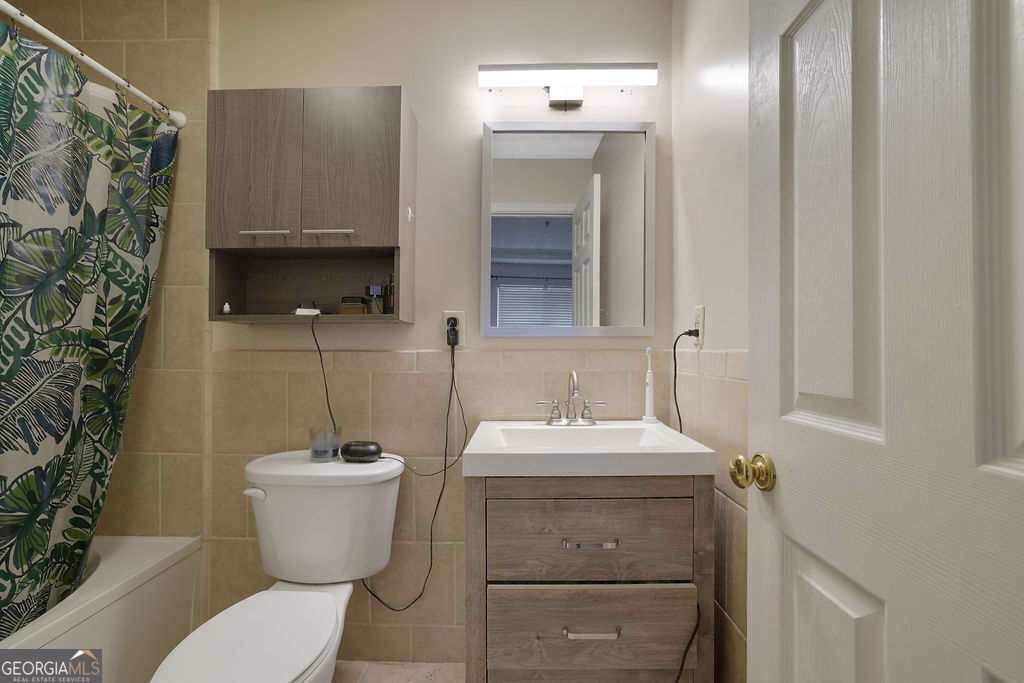 533 Bentley Place Property Photo 17