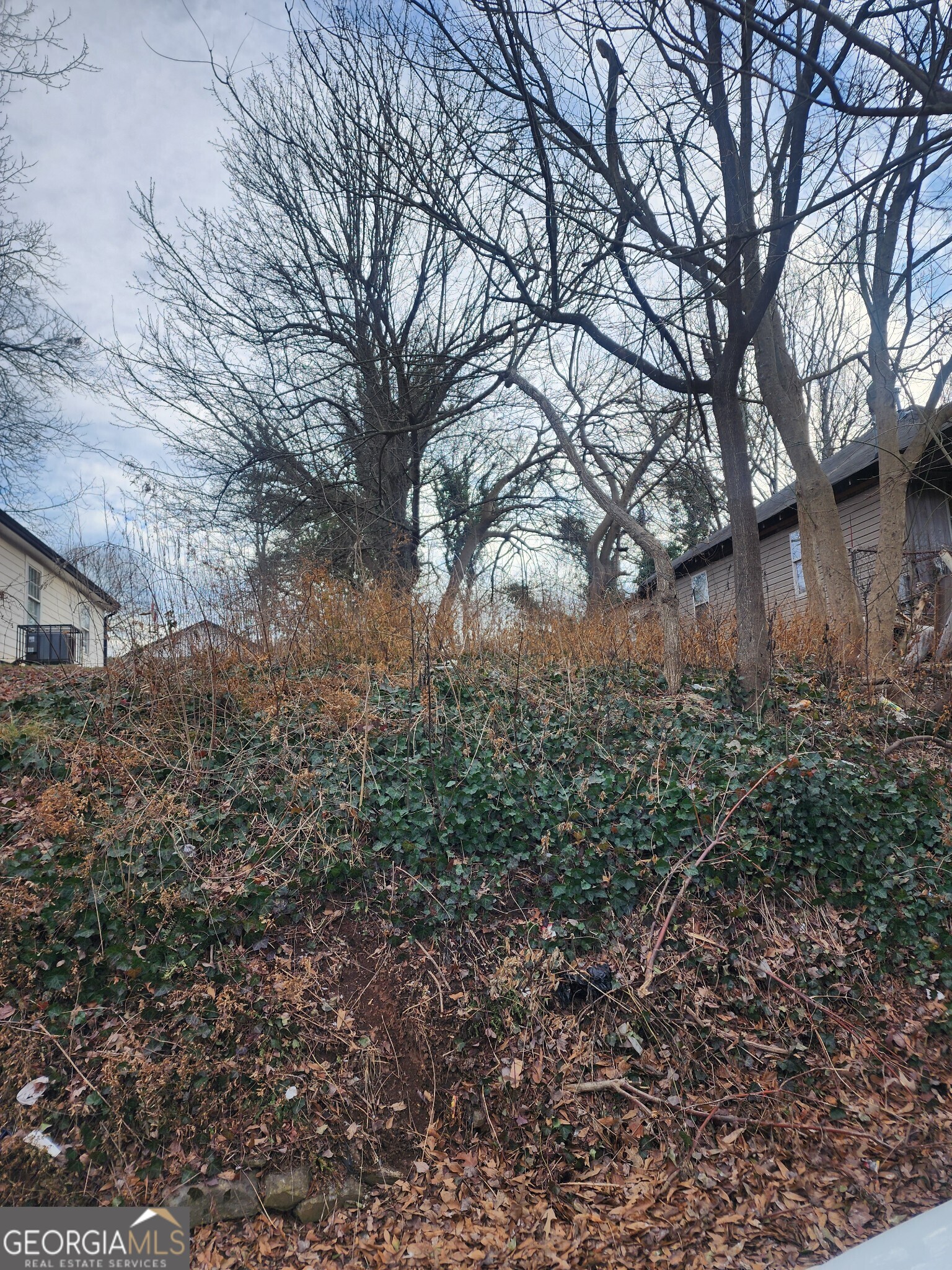 946 E Joseph Boone Boulevard Nw Property Photo 2