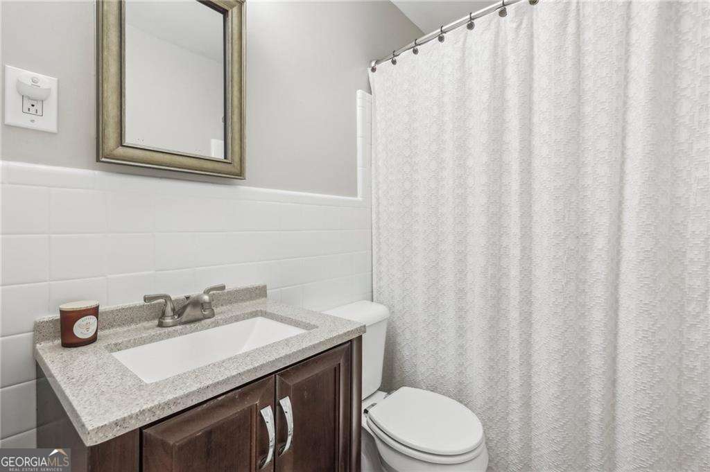 486 Holly Place Property Photo 23