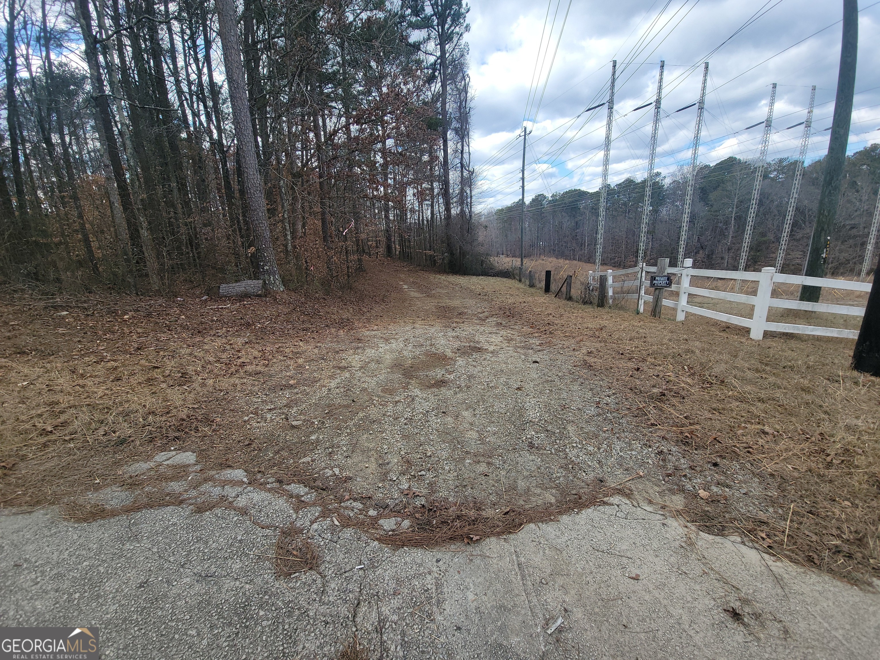 1855 S Flat Rock Road Property Photo 10