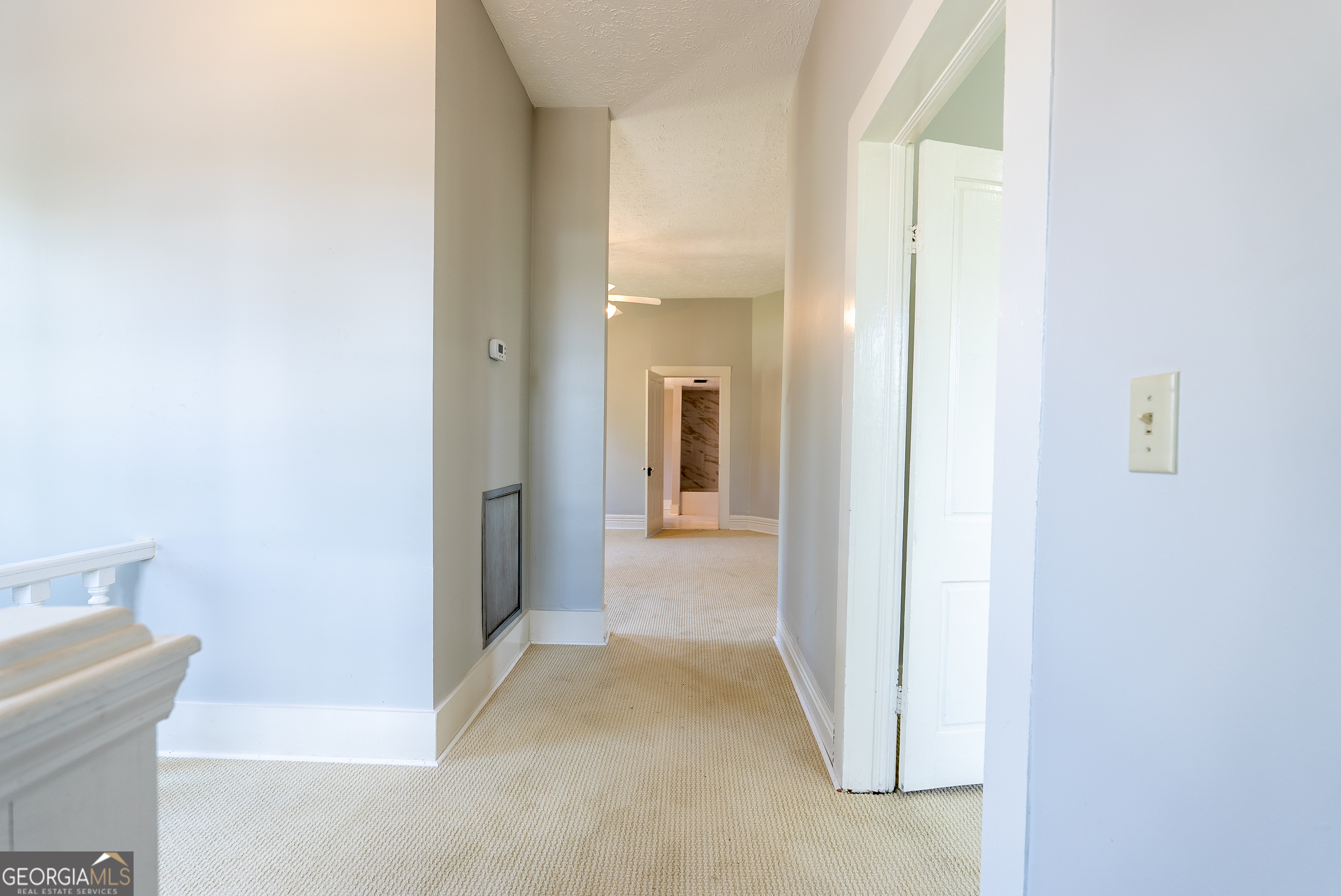 212 Hand Avenue W Property Photo 38
