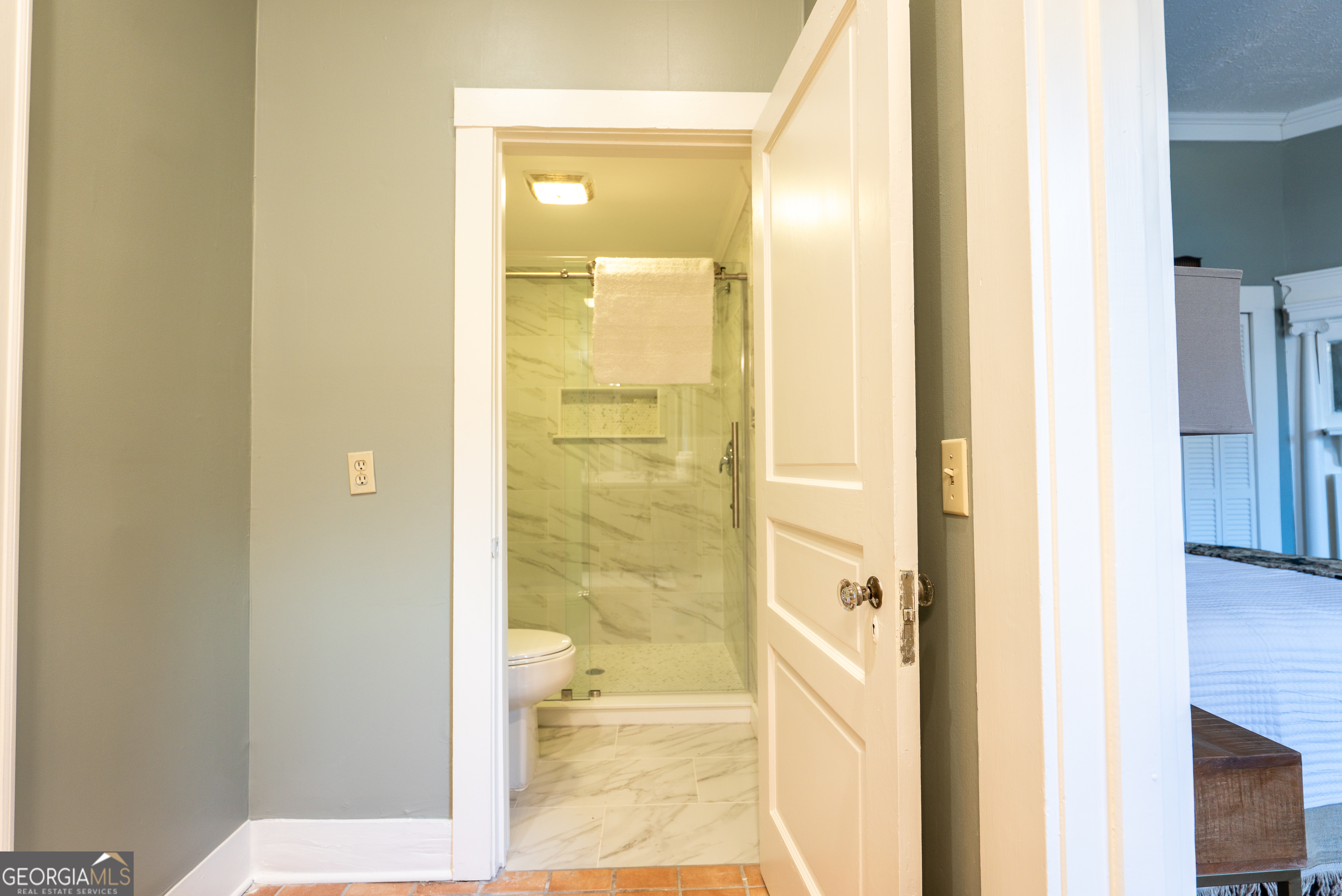 212 Hand Avenue W Property Photo 45
