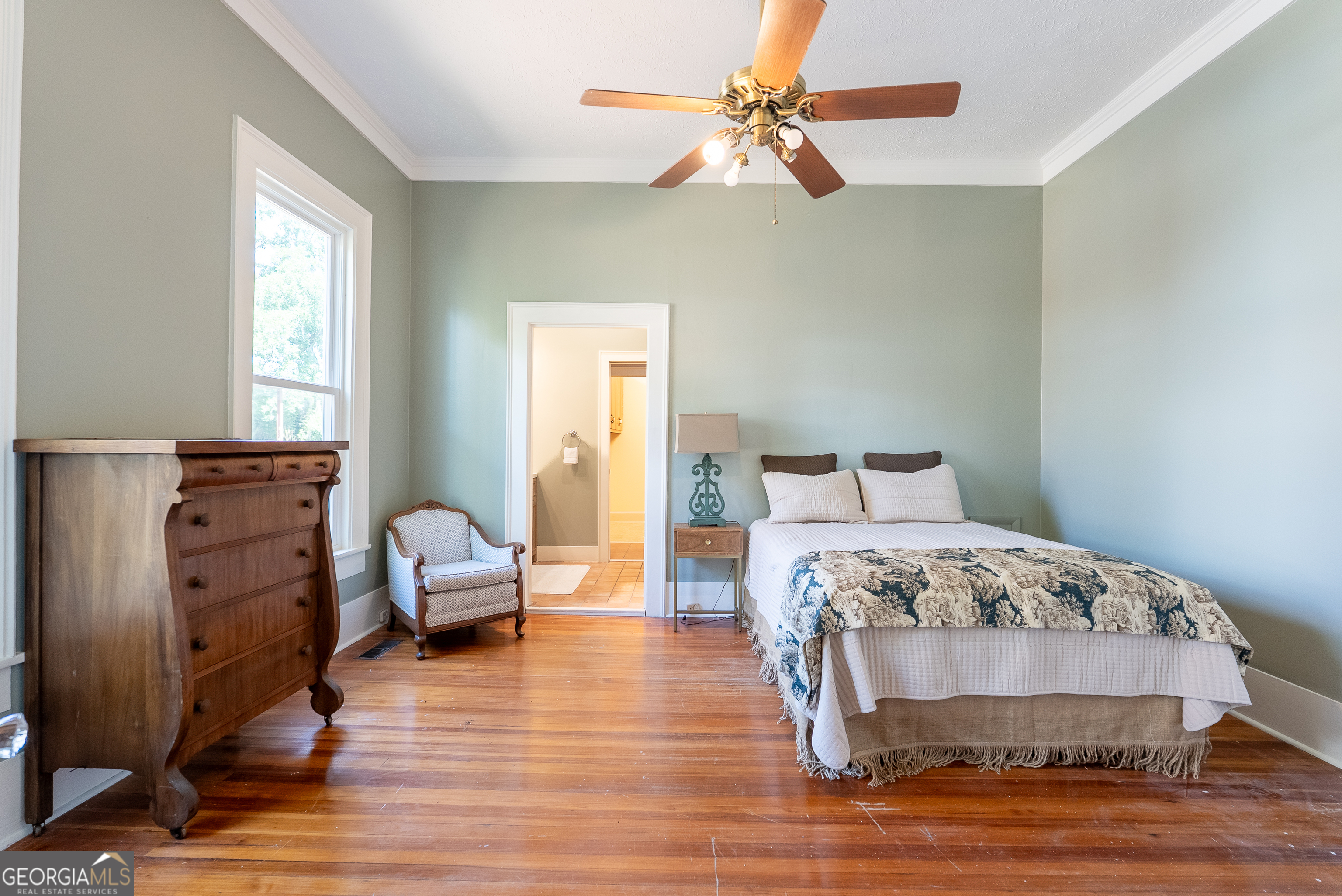 212 Hand Avenue W Property Photo 48