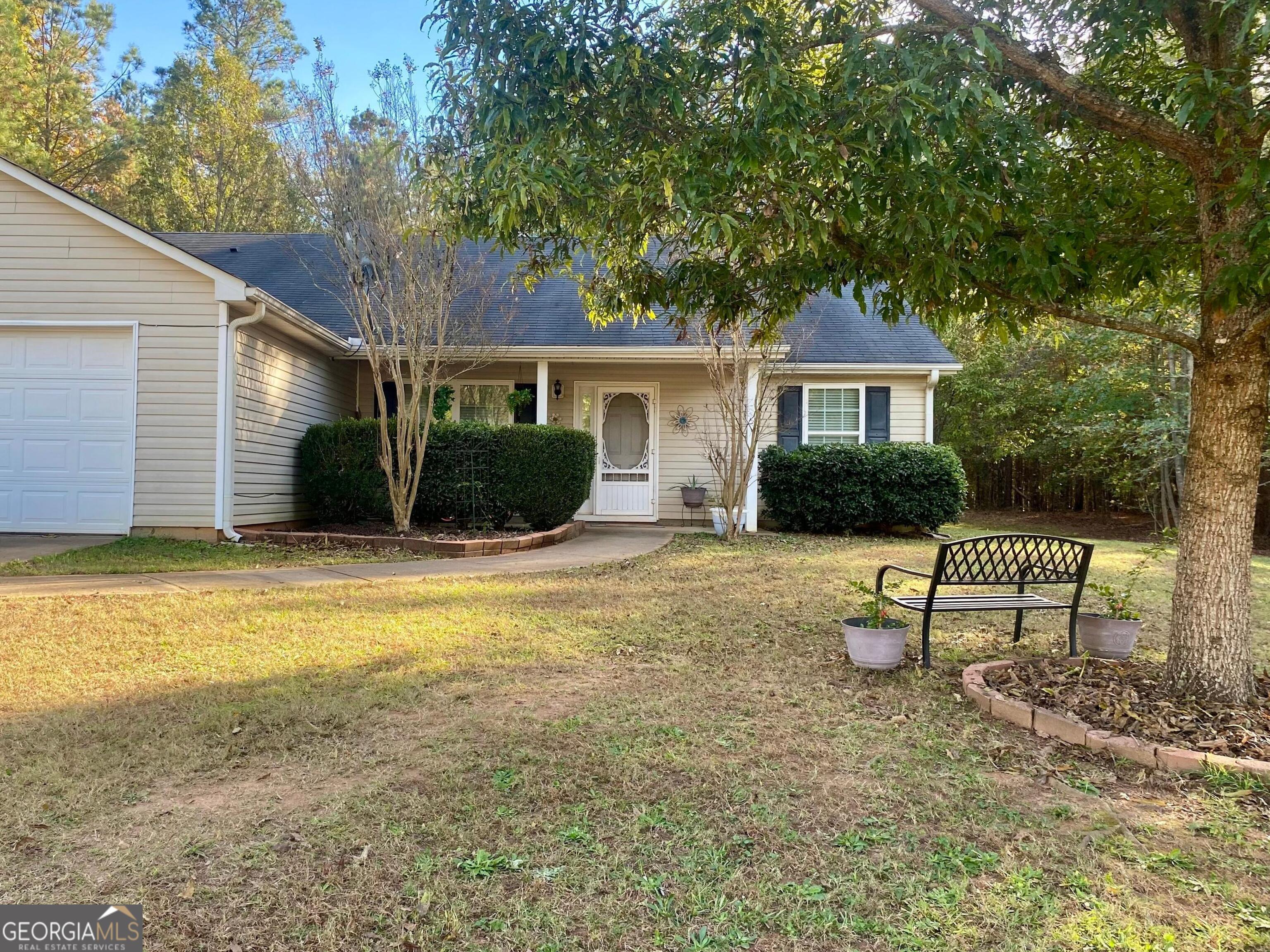 209 Hannah Court Property Photo