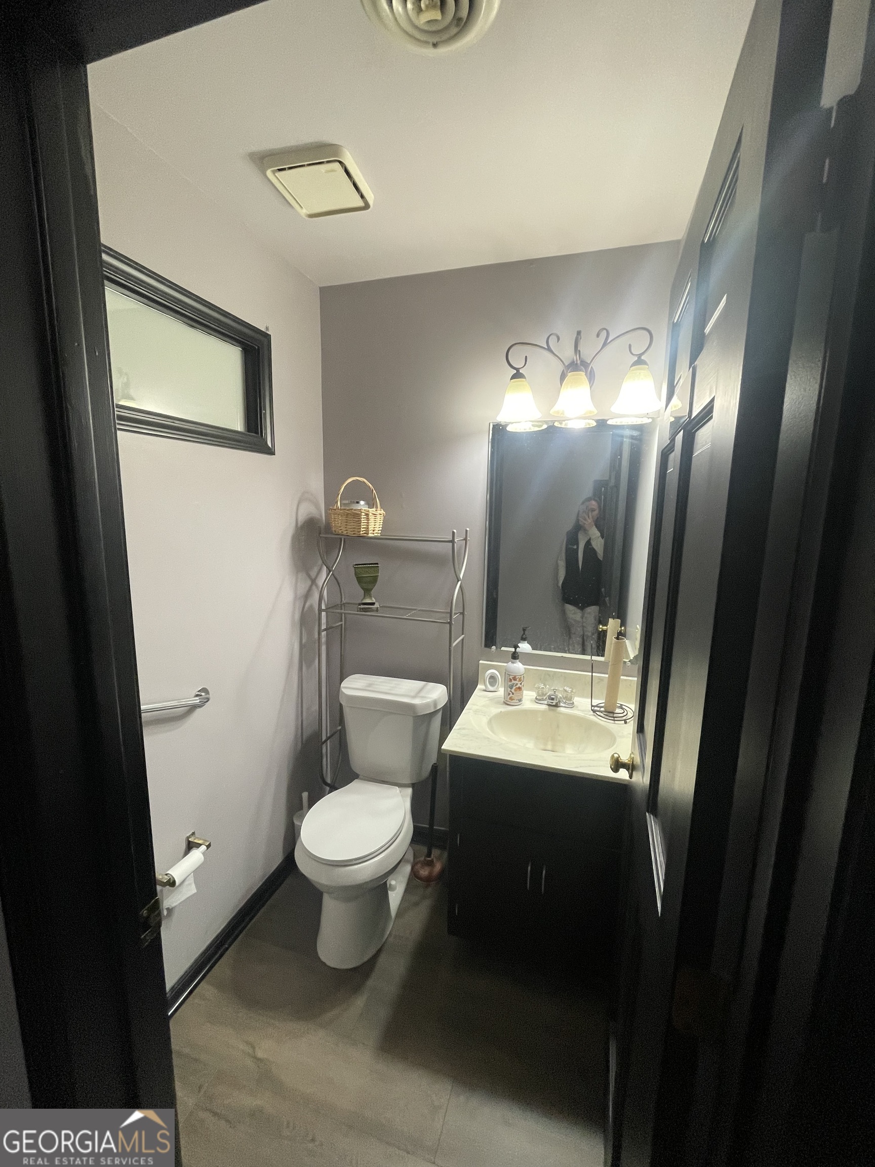 126 E Fairmount Avenue Property Photo 18