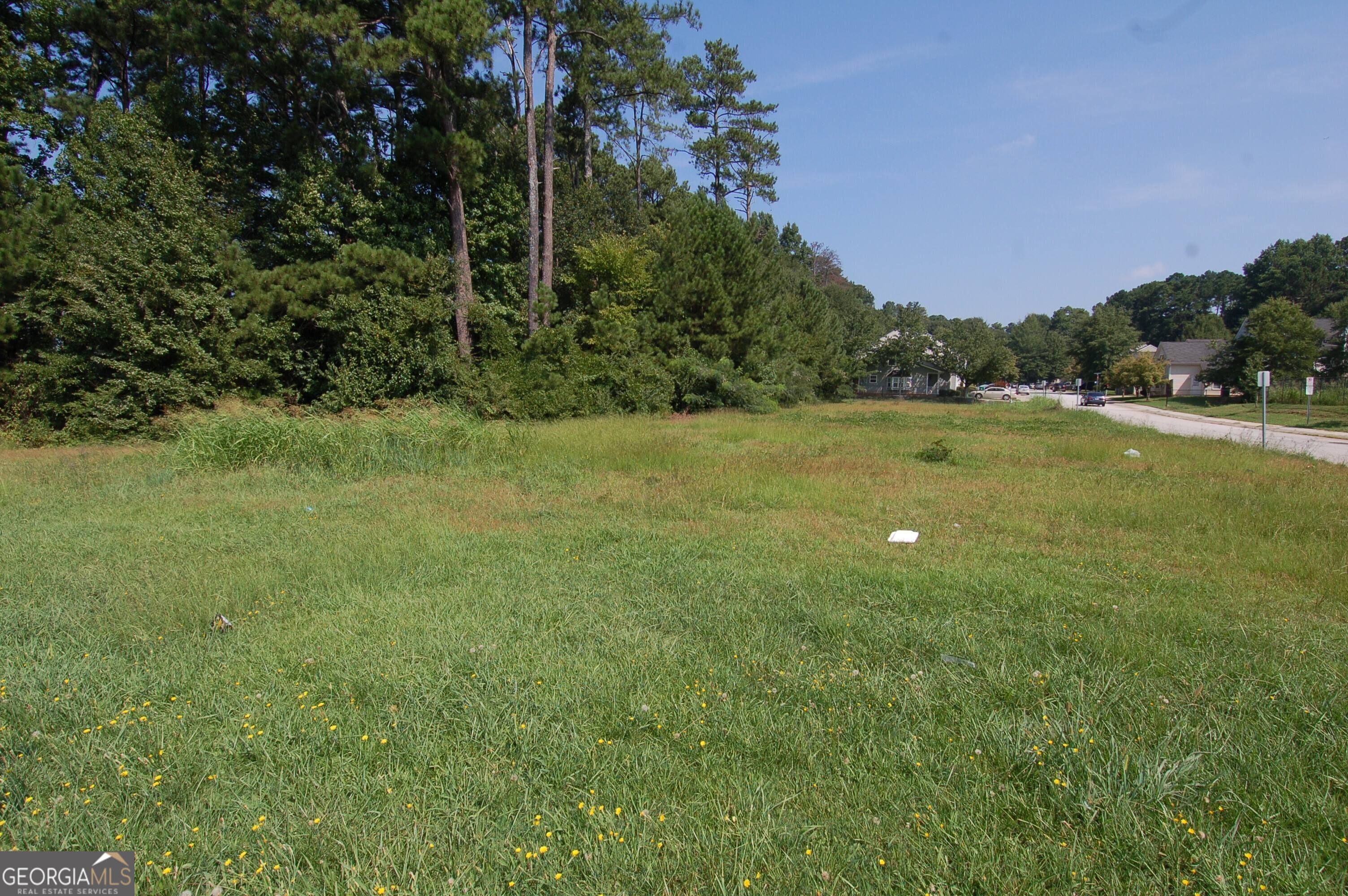 7006 Covington Highway Property Photo 4