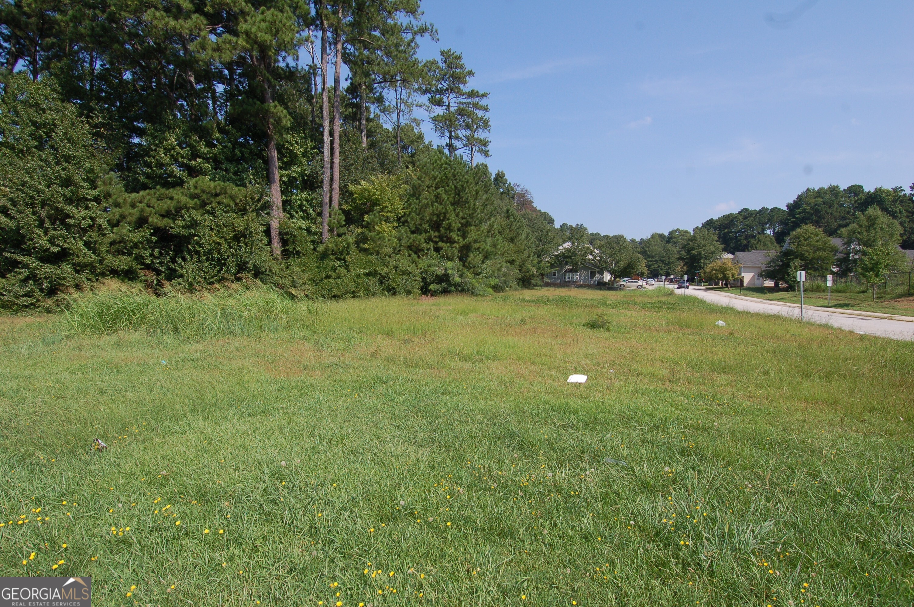 7006 Covington Highway Property Photo 5