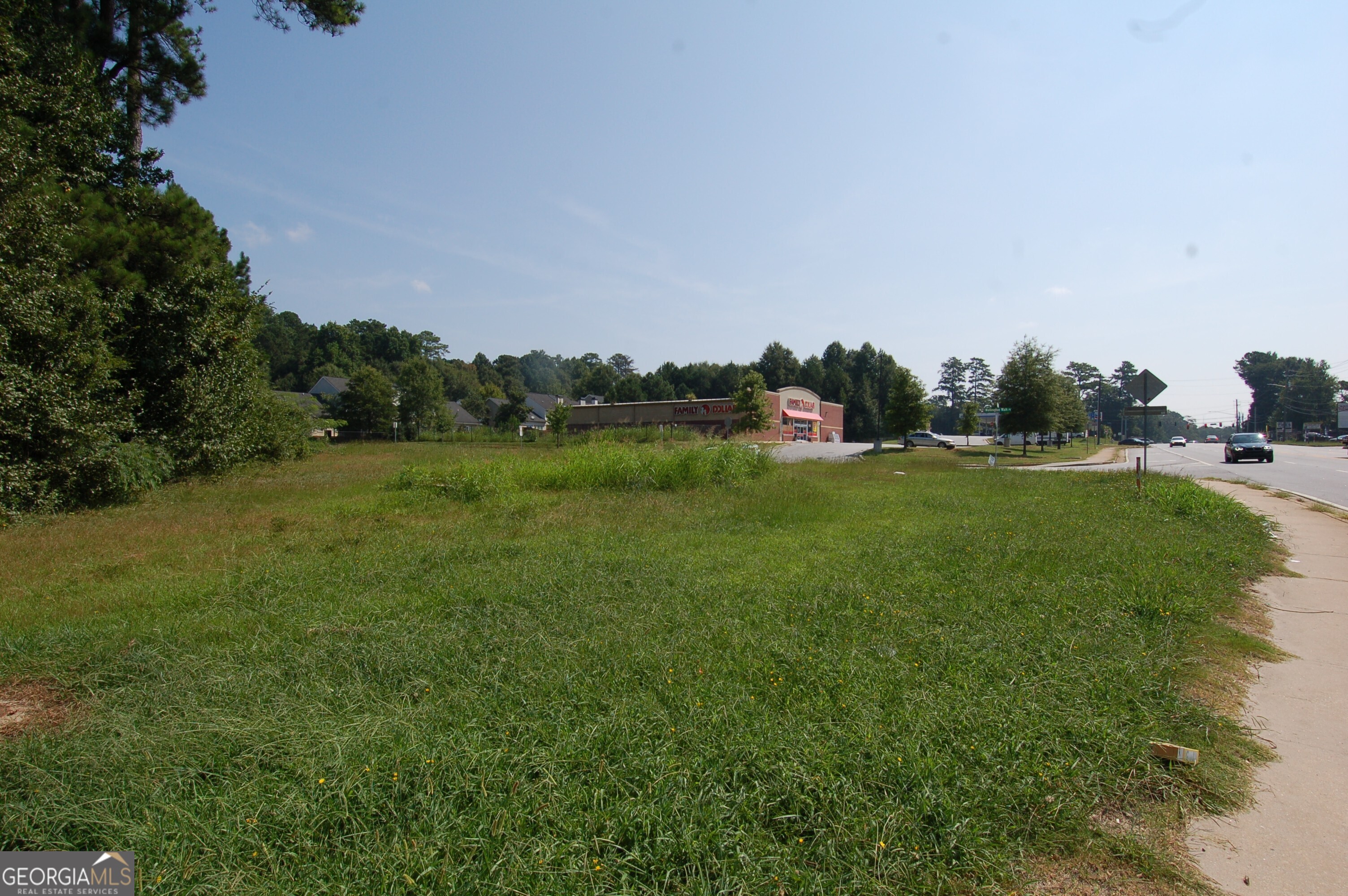 7006 Covington Highway Property Photo 6