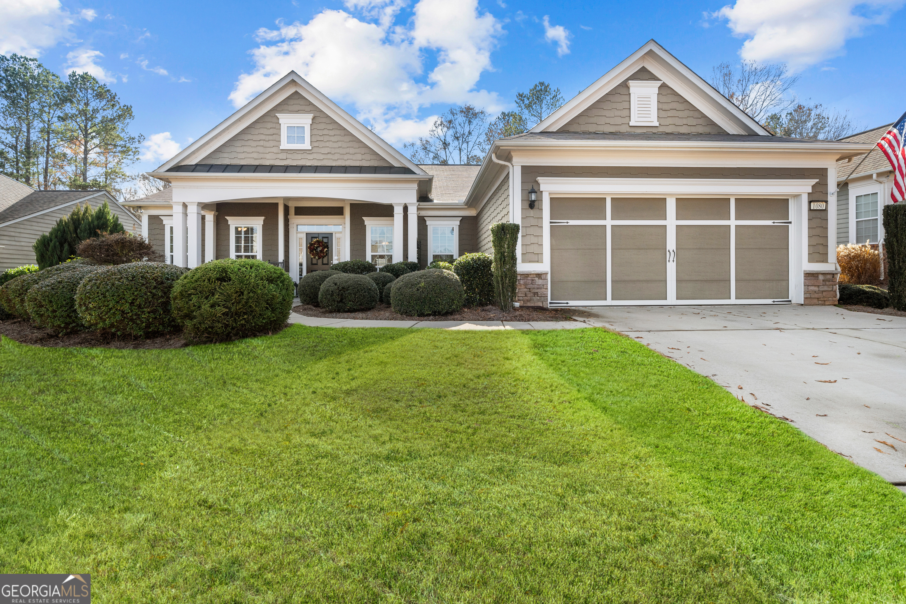1080 Water Front Road Property Photo 1