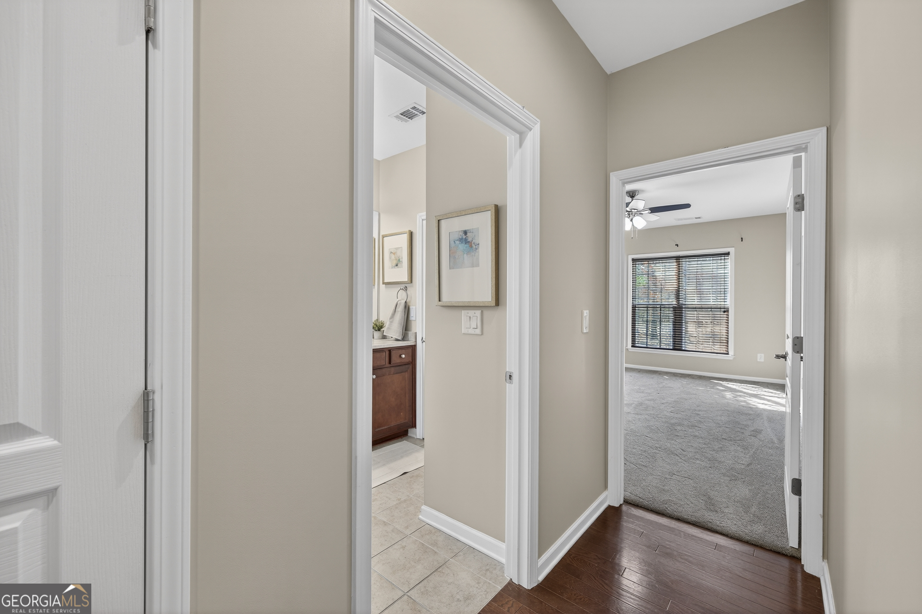 1080 Water Front Road Property Photo 10
