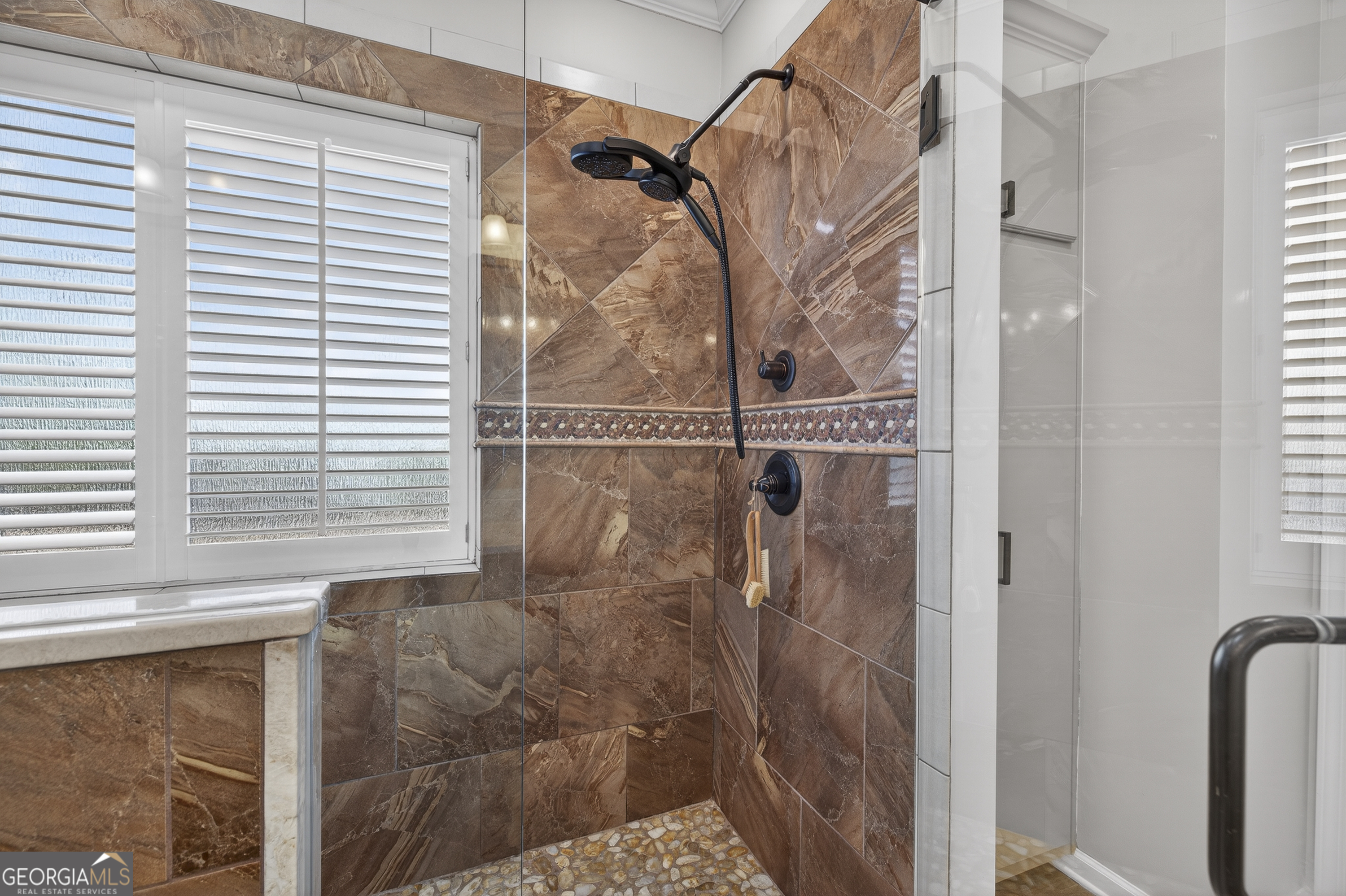 1080 Water Front Road Property Photo 36