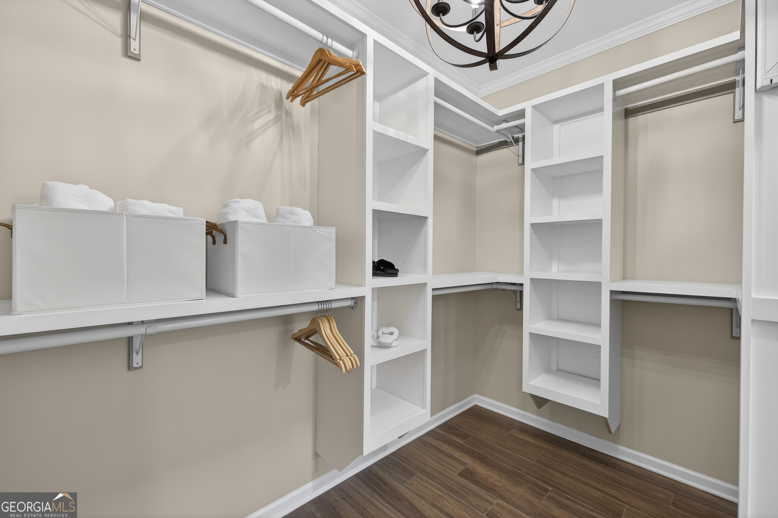 1080 Water Front Road Property Photo 39