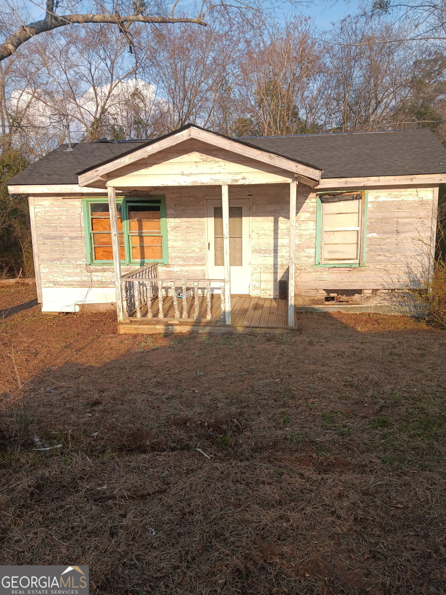 58 Strawberry Road Property Photo