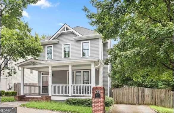 665 Windsor Street Sw Property Photo 1