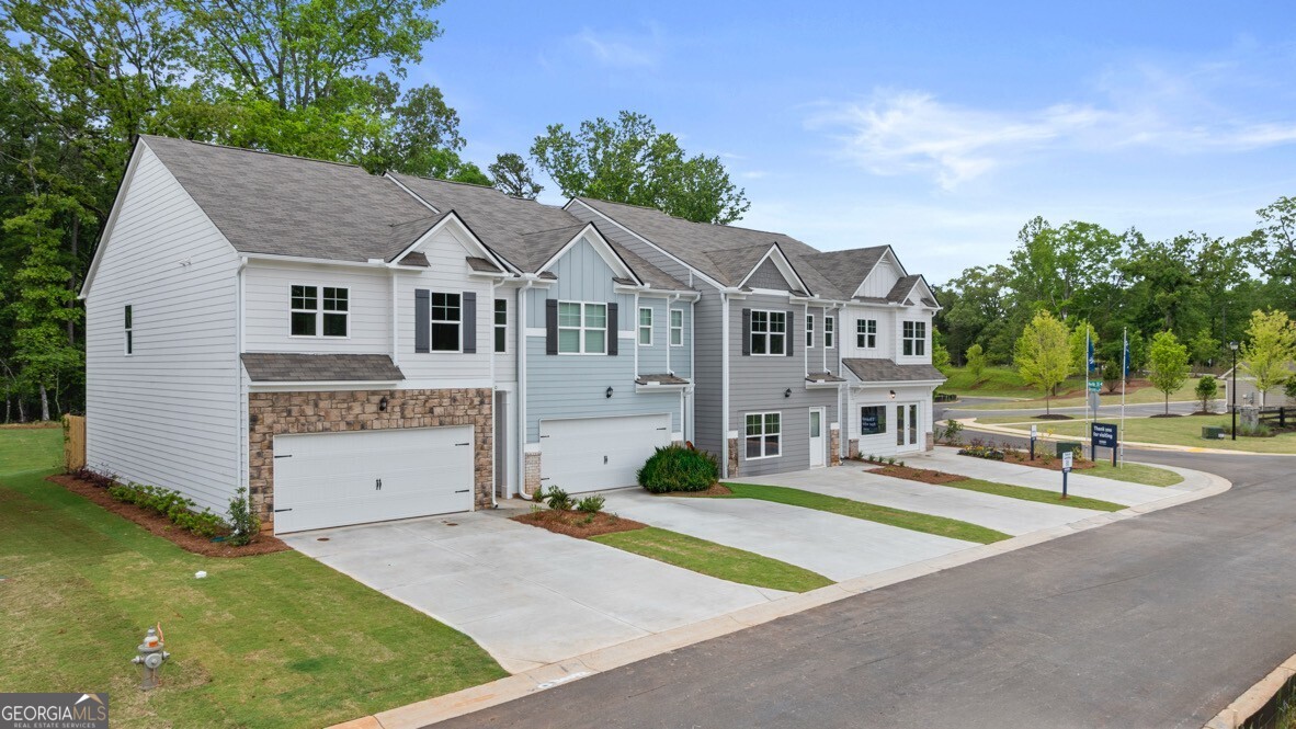 4177 Kestrel Court Property Photo 1