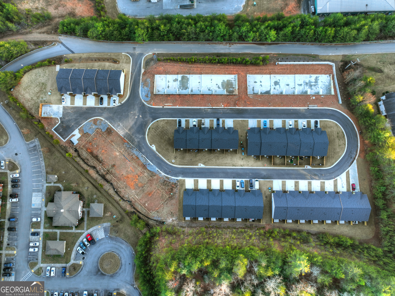 Unit 1 Grove Loop Property Photo 29