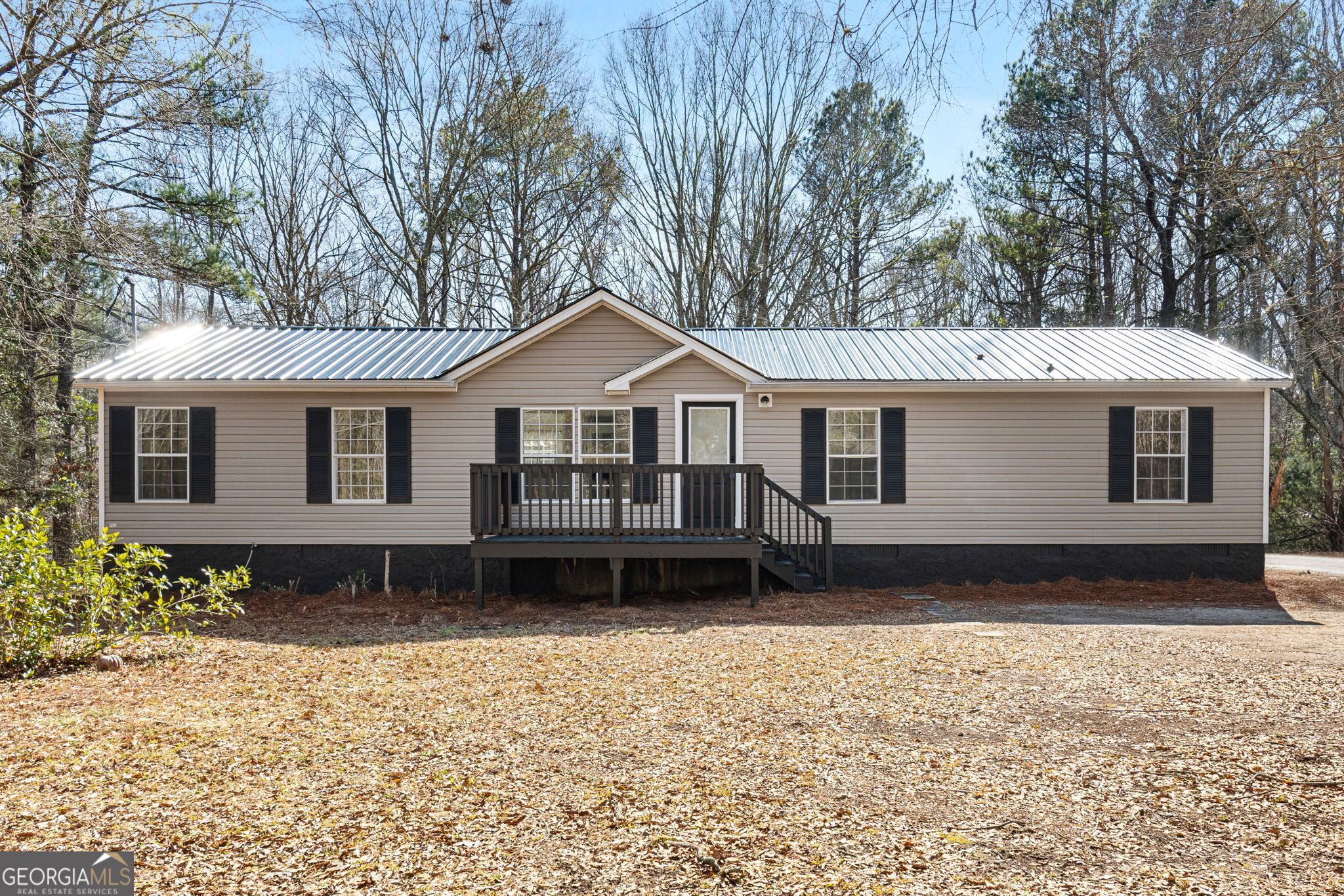 551 Apple Road Property Photo