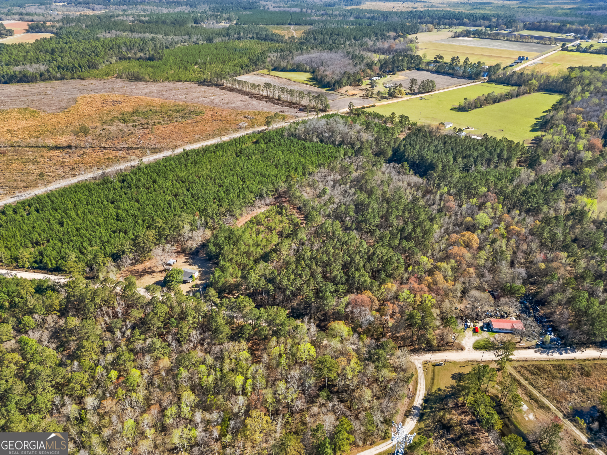 1014 Iler Road Property Photo 6