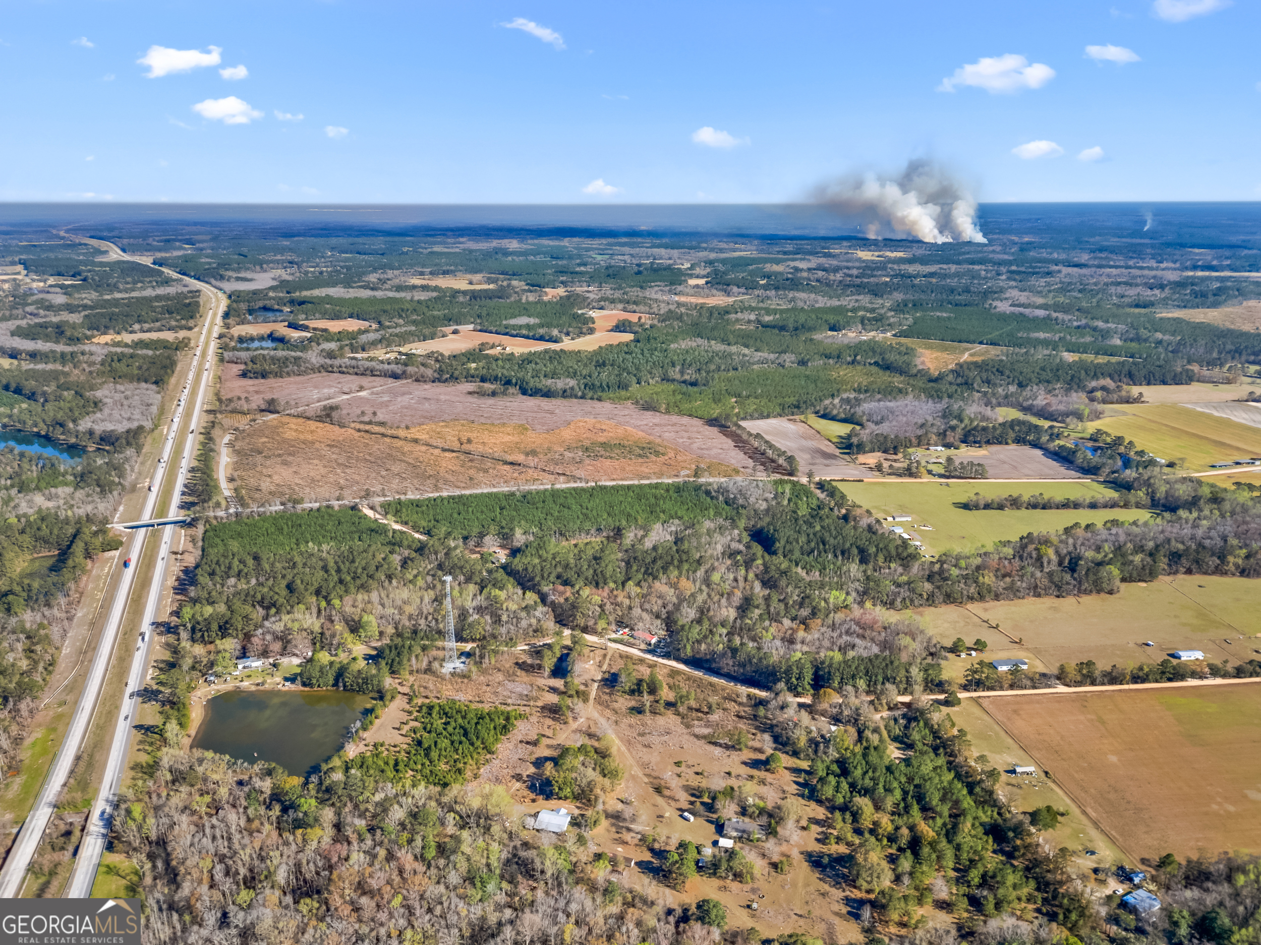 1014 Iler Road Property Photo 8
