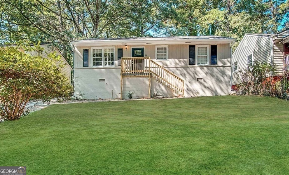 490 Woods Drive Property Photo 1