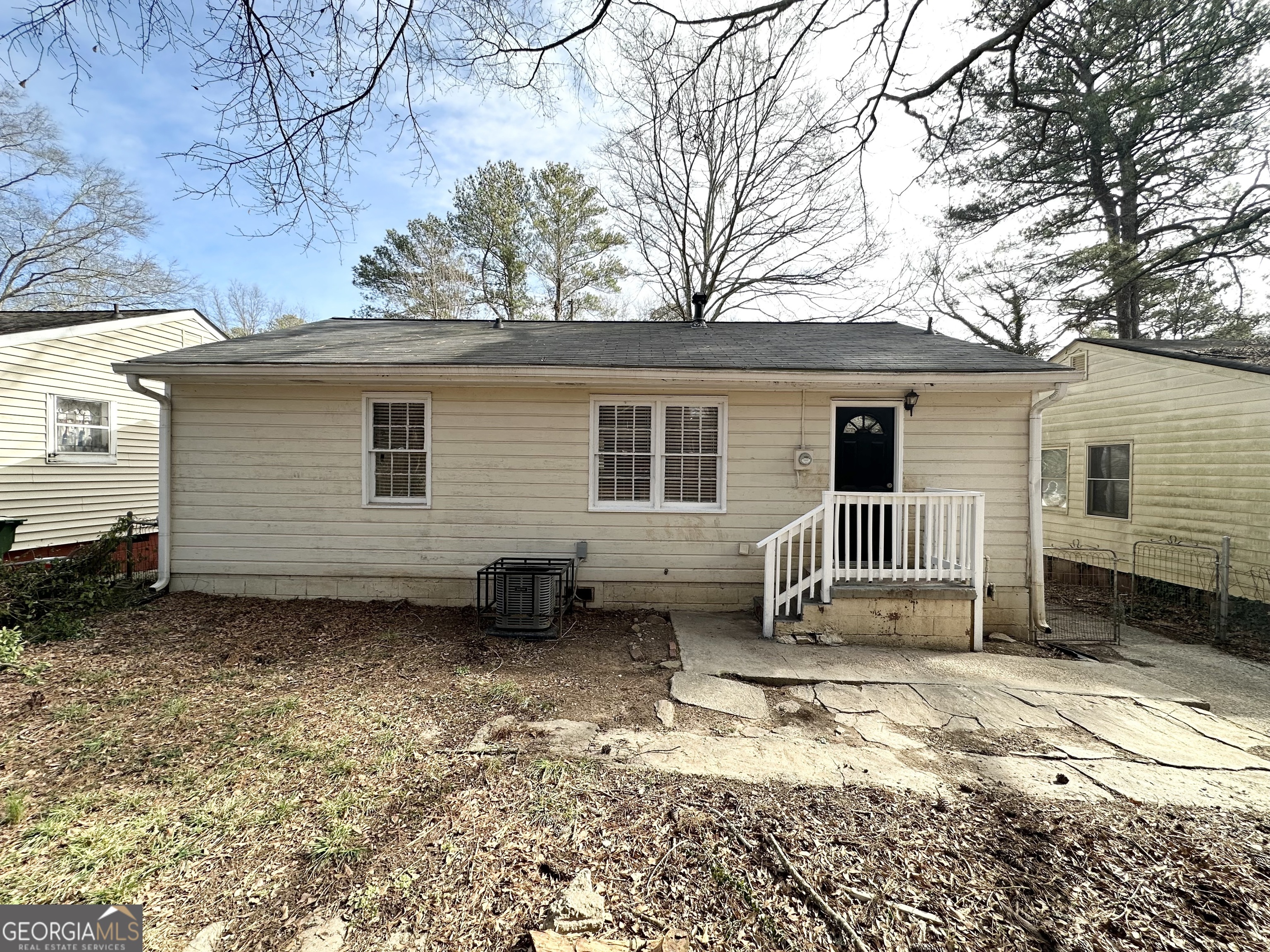 490 Woods Drive Property Photo 9