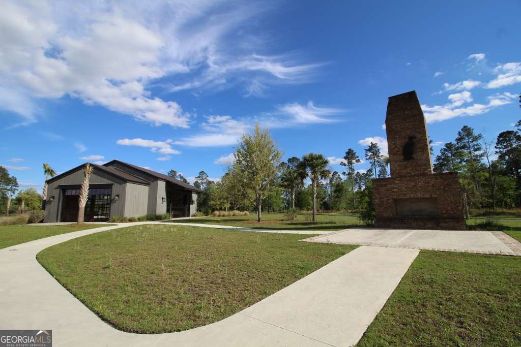 597 Salt Creek Way E Property Photo 19