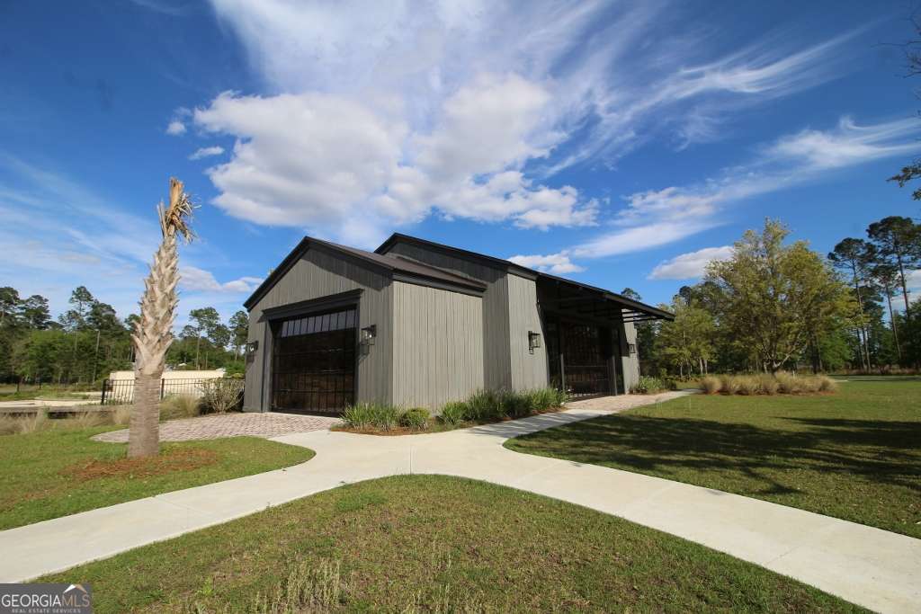597 Salt Creek Way E Property Photo 20