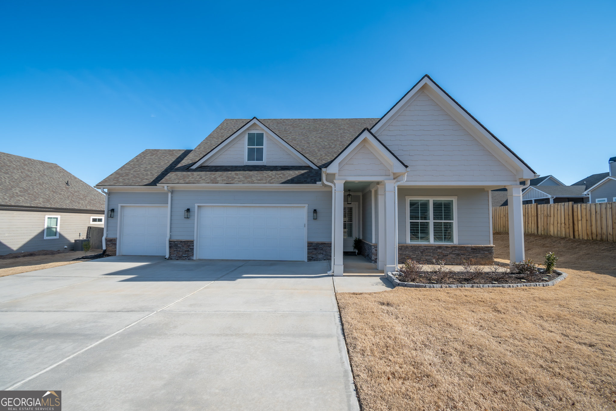 110 Applewood Way Property Photo