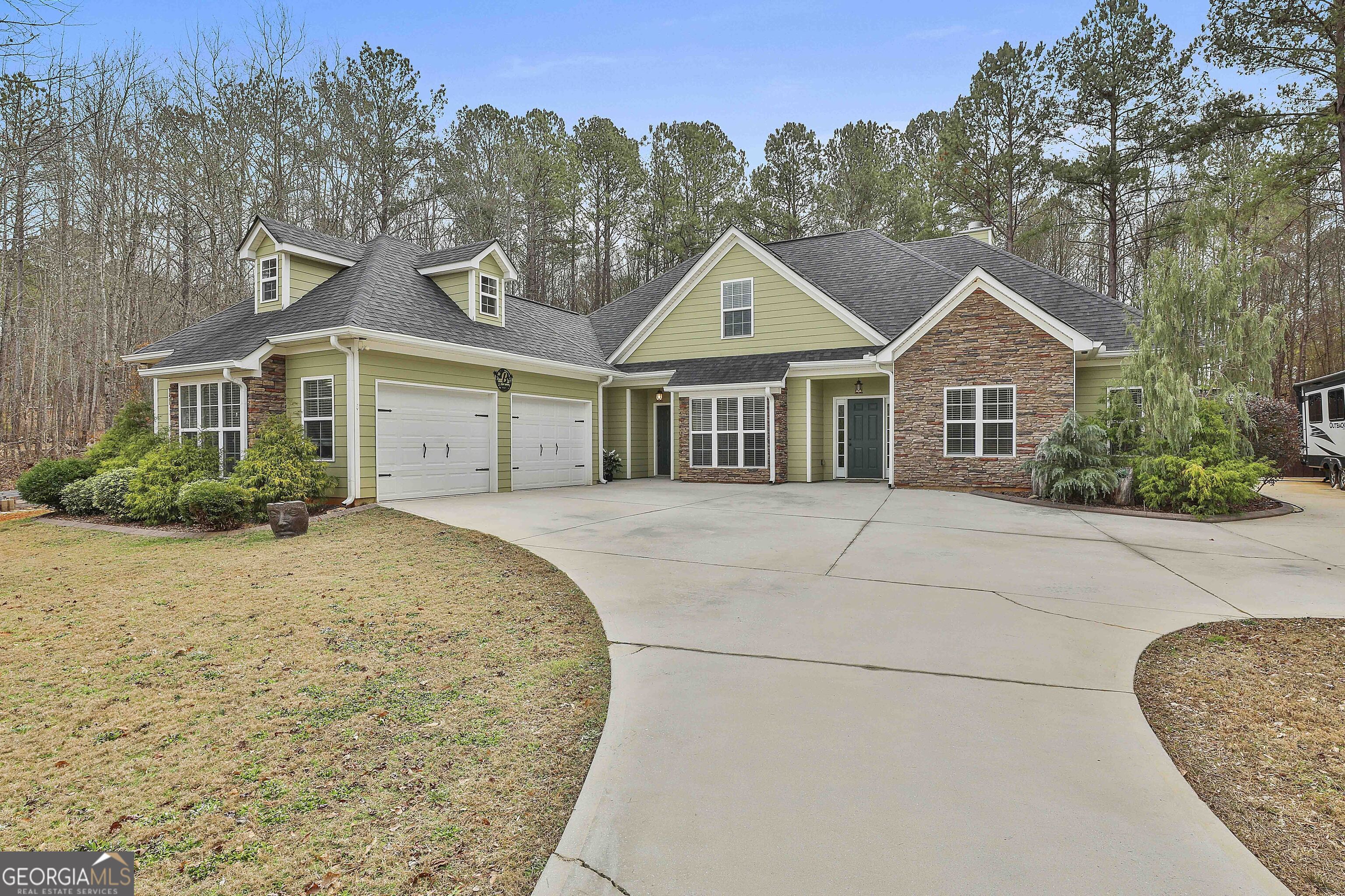 192 Ridgeview Drive Property Photo
