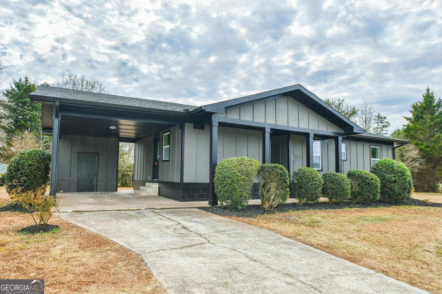 5614 Cleveland Highway Property Photo