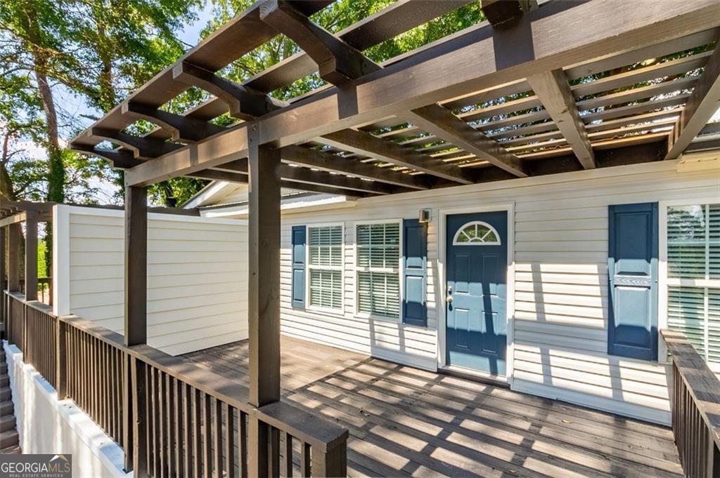 6140 Jones Road Property Photo 3