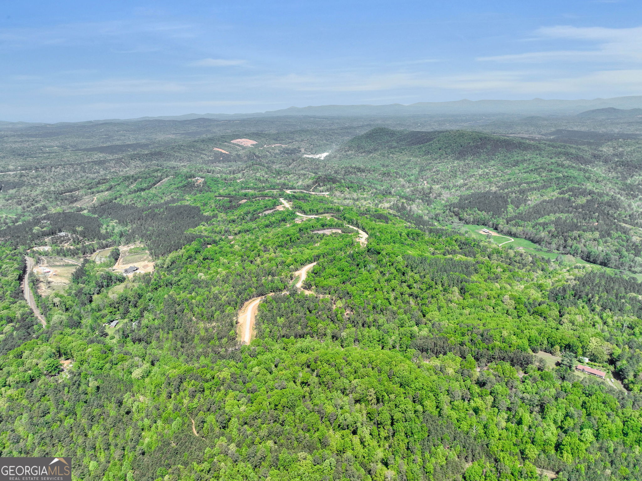 656 Lookout Valley Trail Property Photo 1