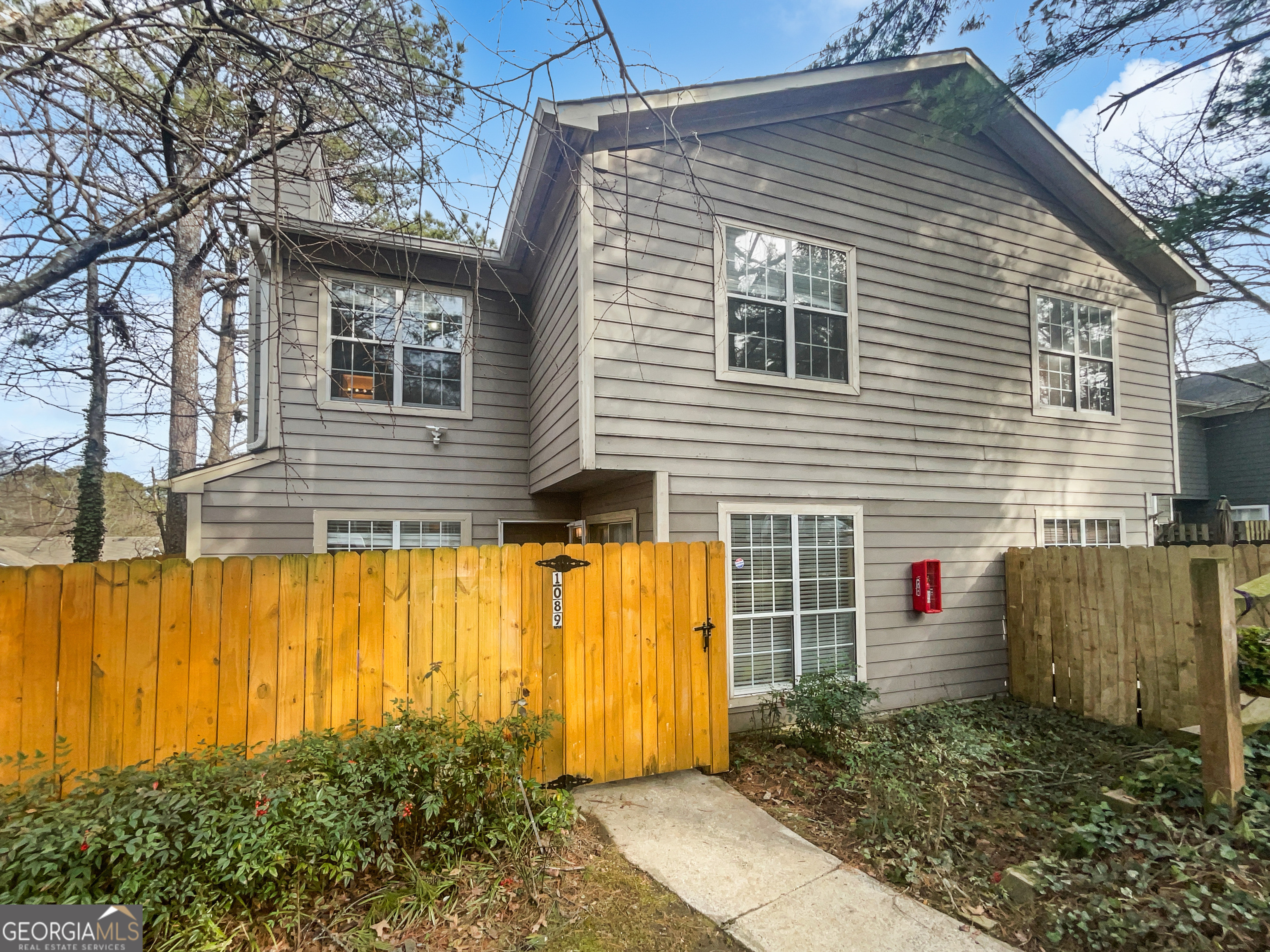 1089 Brittwood Place Property Photo 1