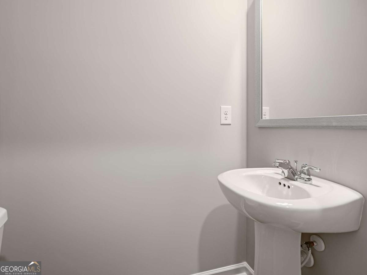 5591 Hislop Lane # 76 Property Photo 11