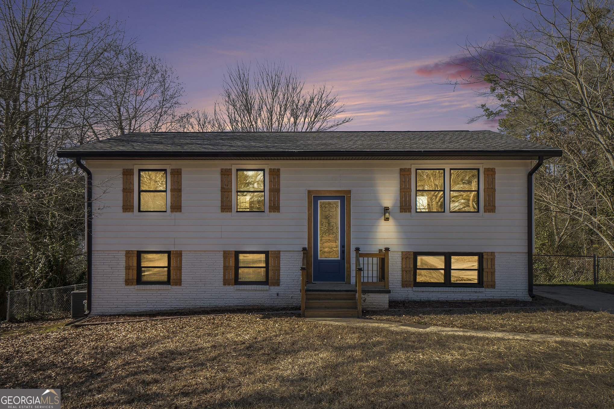 942 Azalea Circle Property Photo 1